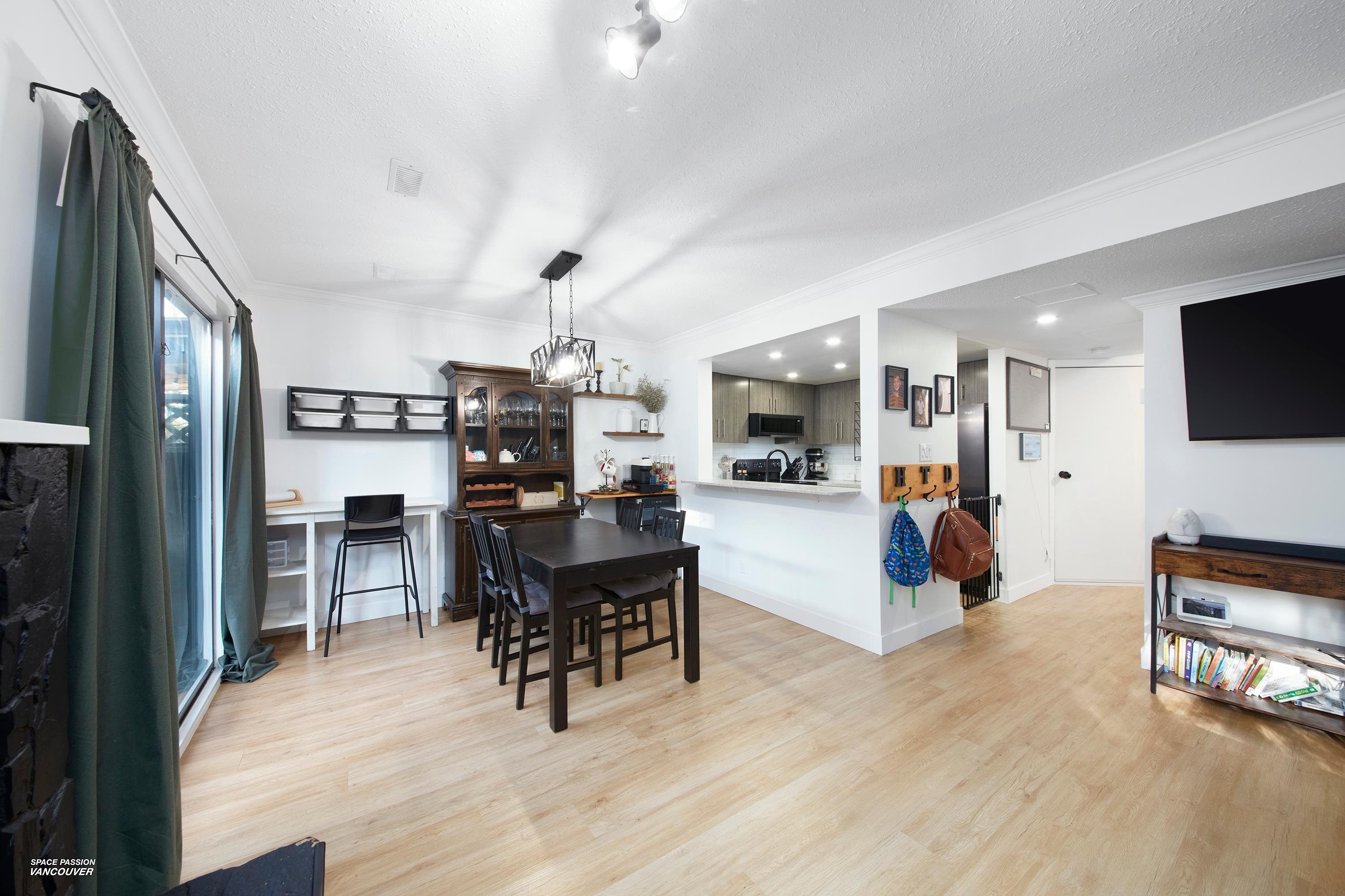 16-21550 Cherrington Avenue, Maple Ridge, BC