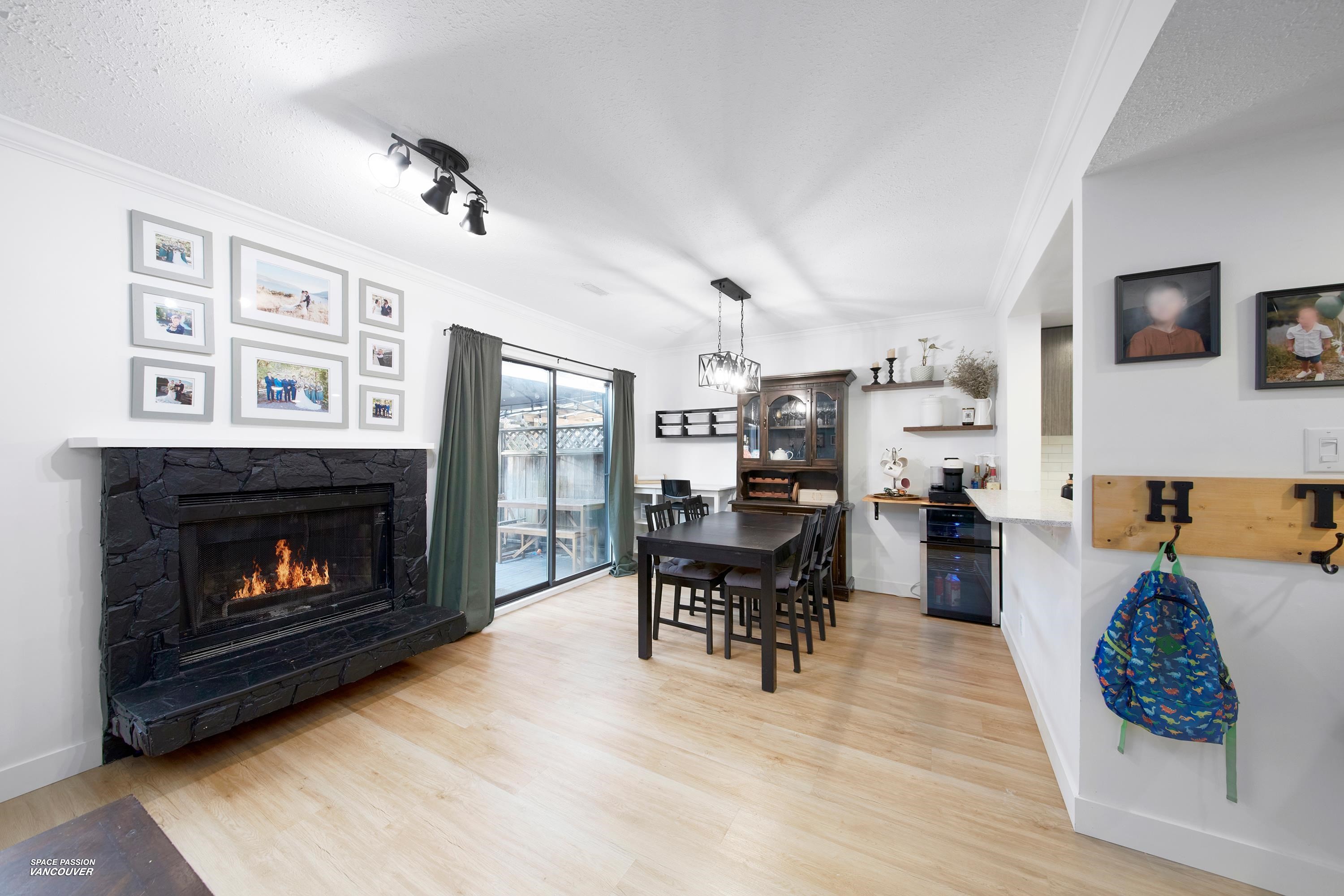 16-21550 Cherrington Avenue, Maple Ridge, BC