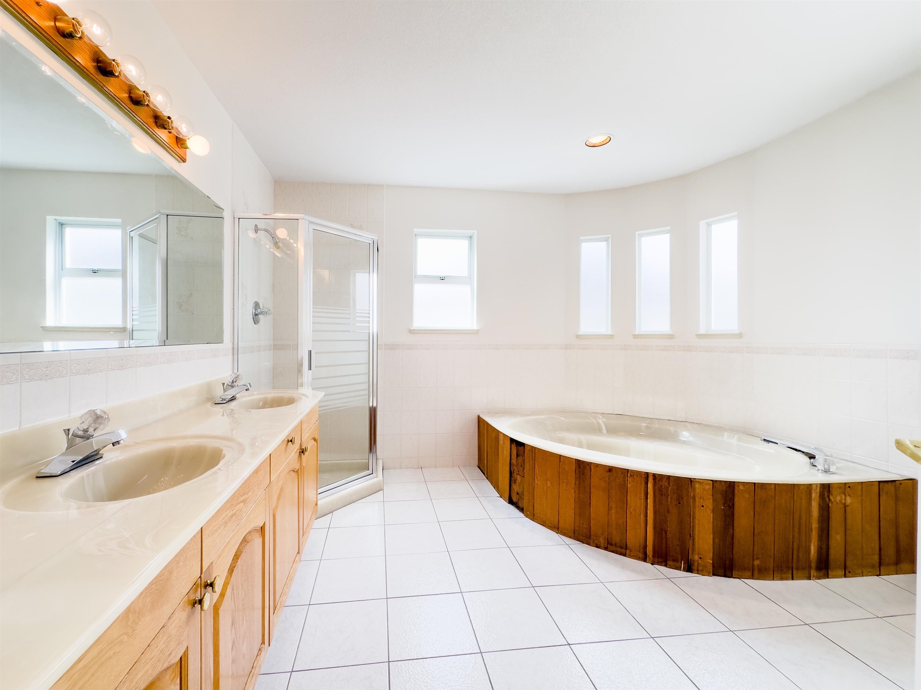 3630 Cambridge Street, Vancouver, BC