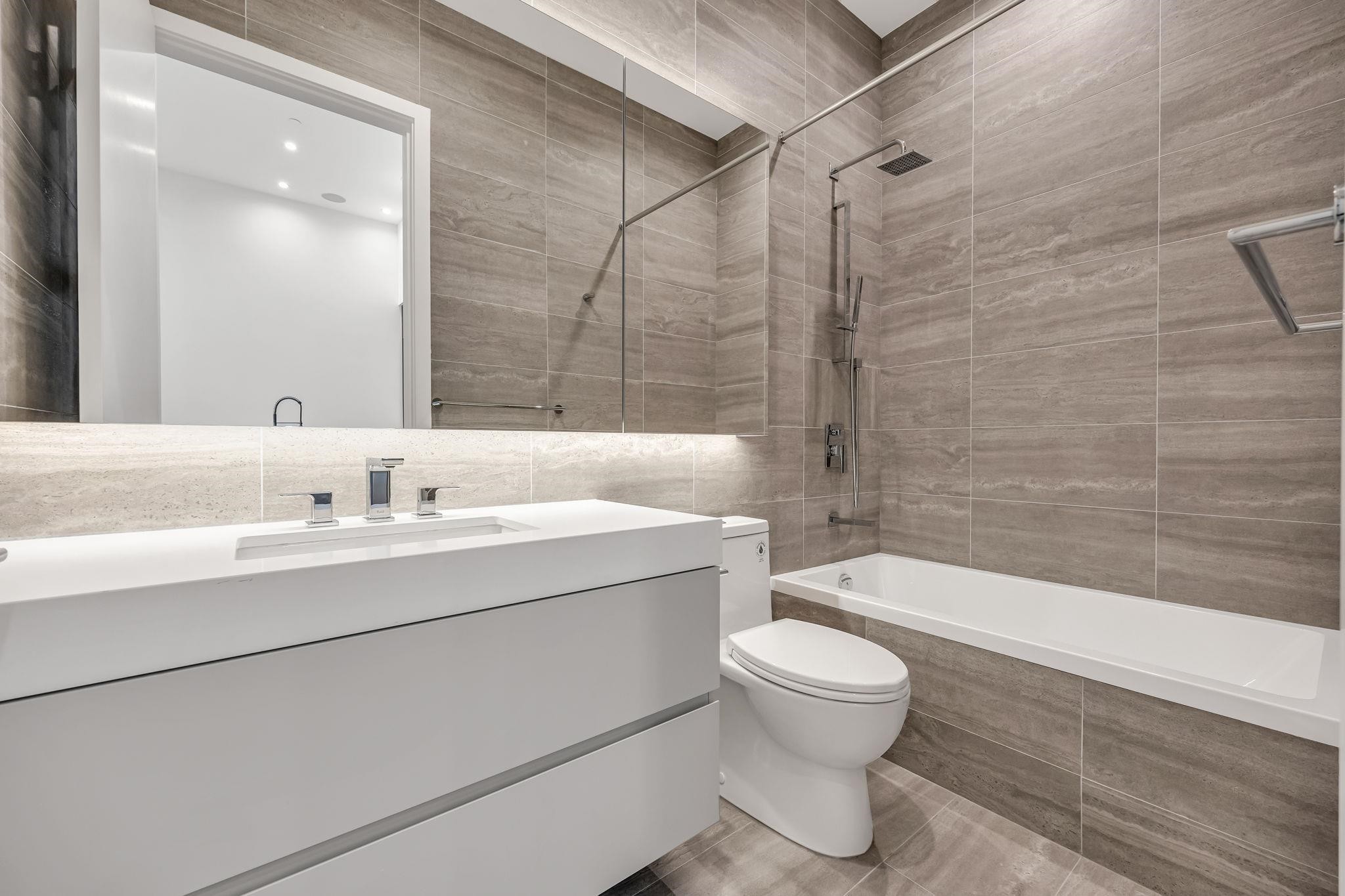 5105-2186 Gilmore Avenue, Burnaby, BC