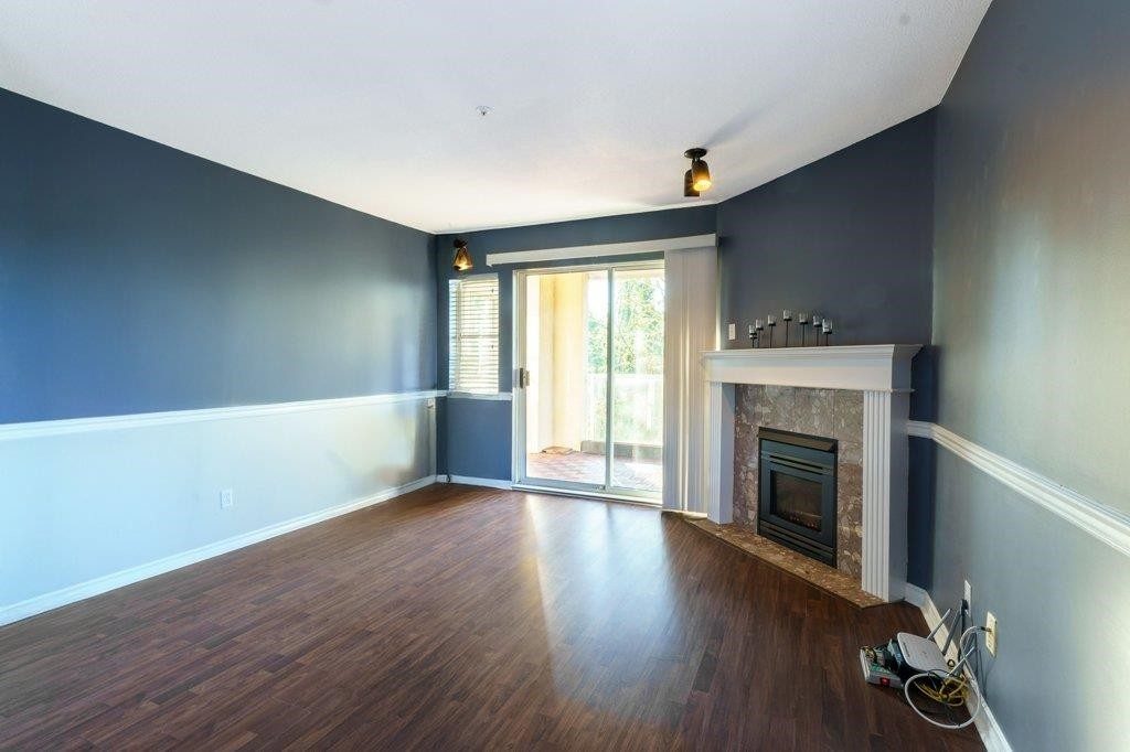 201-22722 Lougheed Highway, Maple Ridge, BC