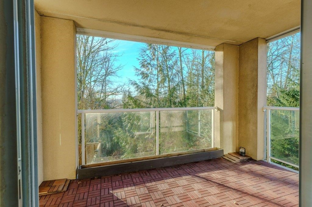 201-22722 Lougheed Highway, Maple Ridge, BC