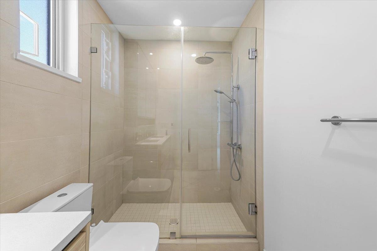 4110 Columbia Street, Vancouver, BC