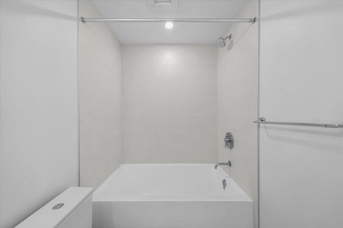 4110 Columbia Street, Vancouver, BC