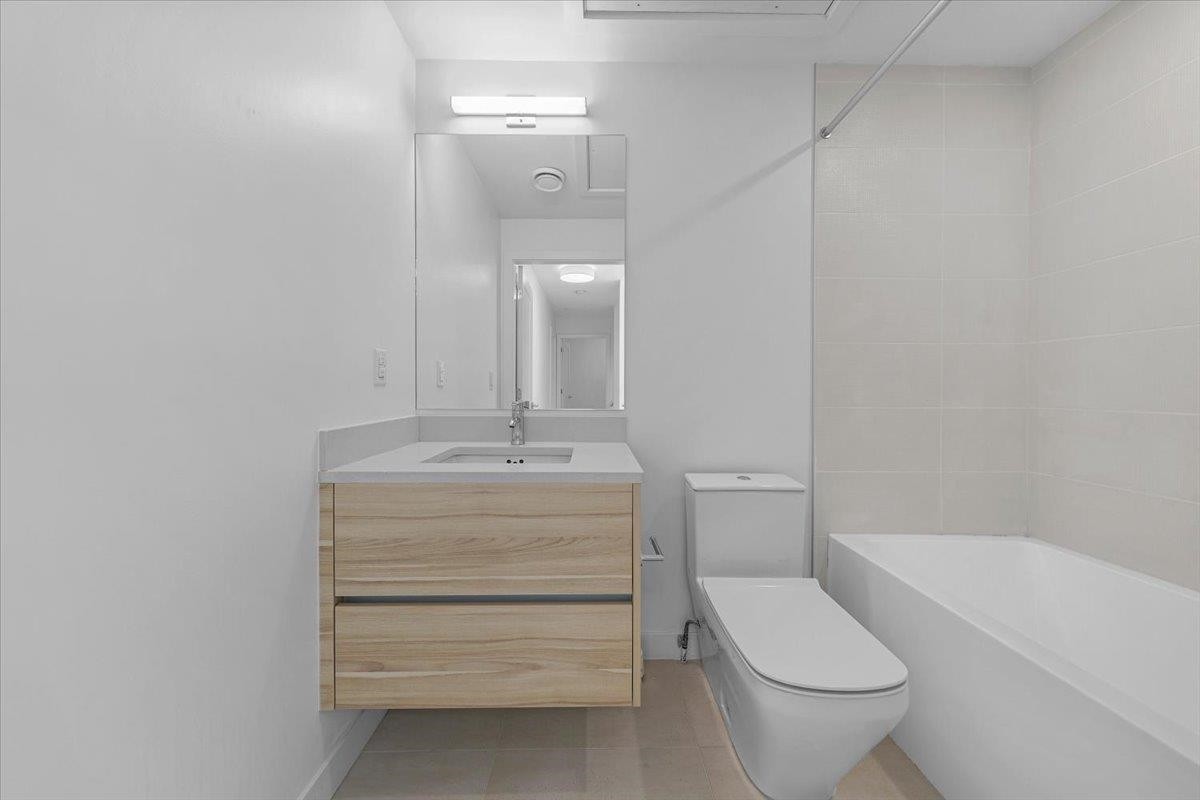 4110 Columbia Street, Vancouver, BC