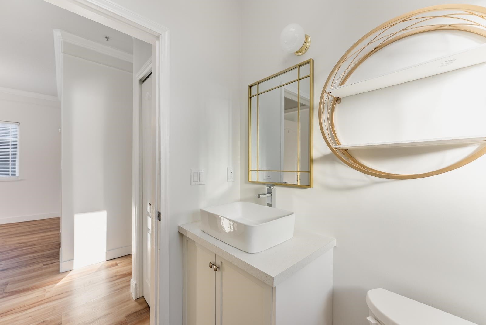 6586 Nanaimo Street, Vancouver, BC