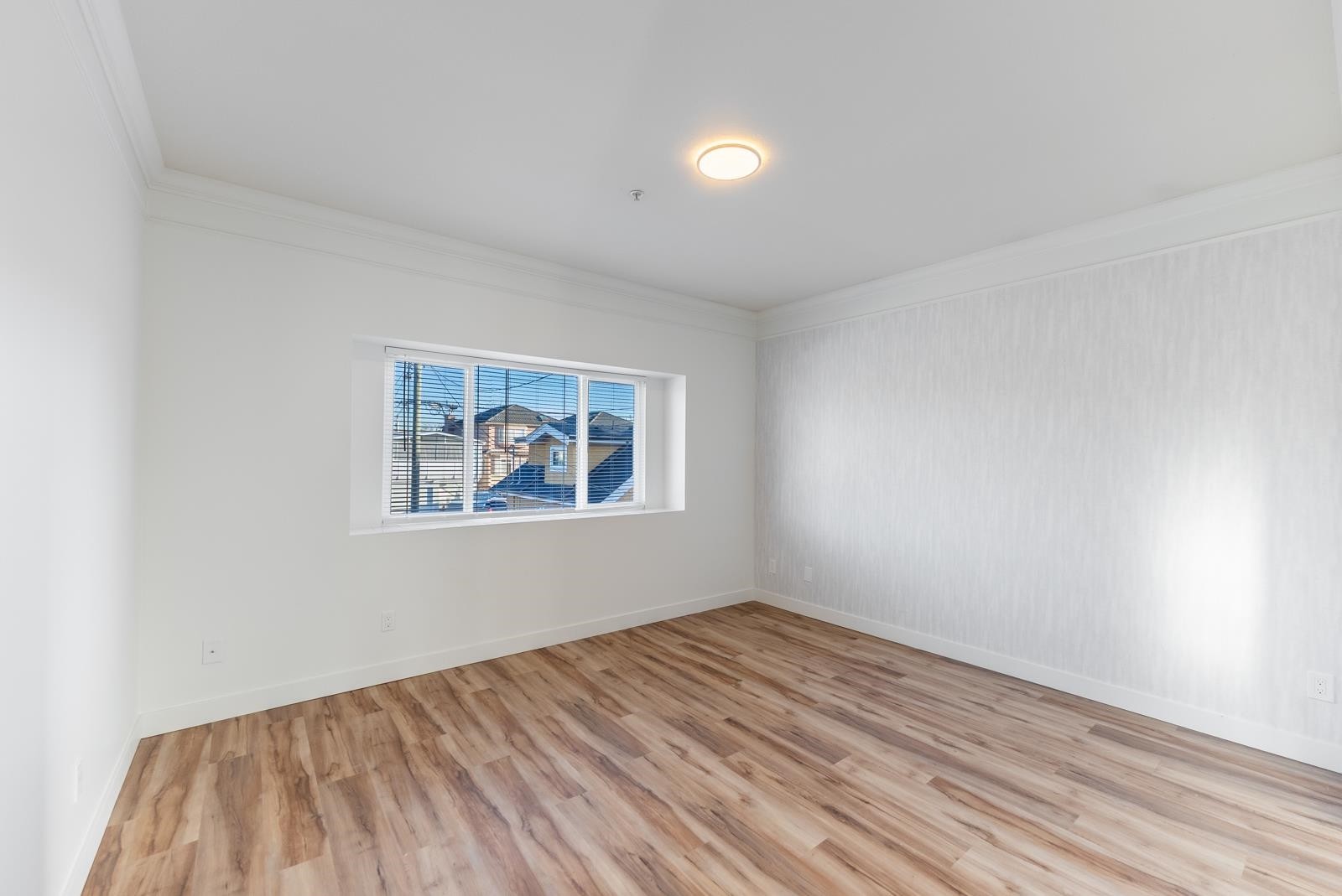 6586 Nanaimo Street, Vancouver, BC