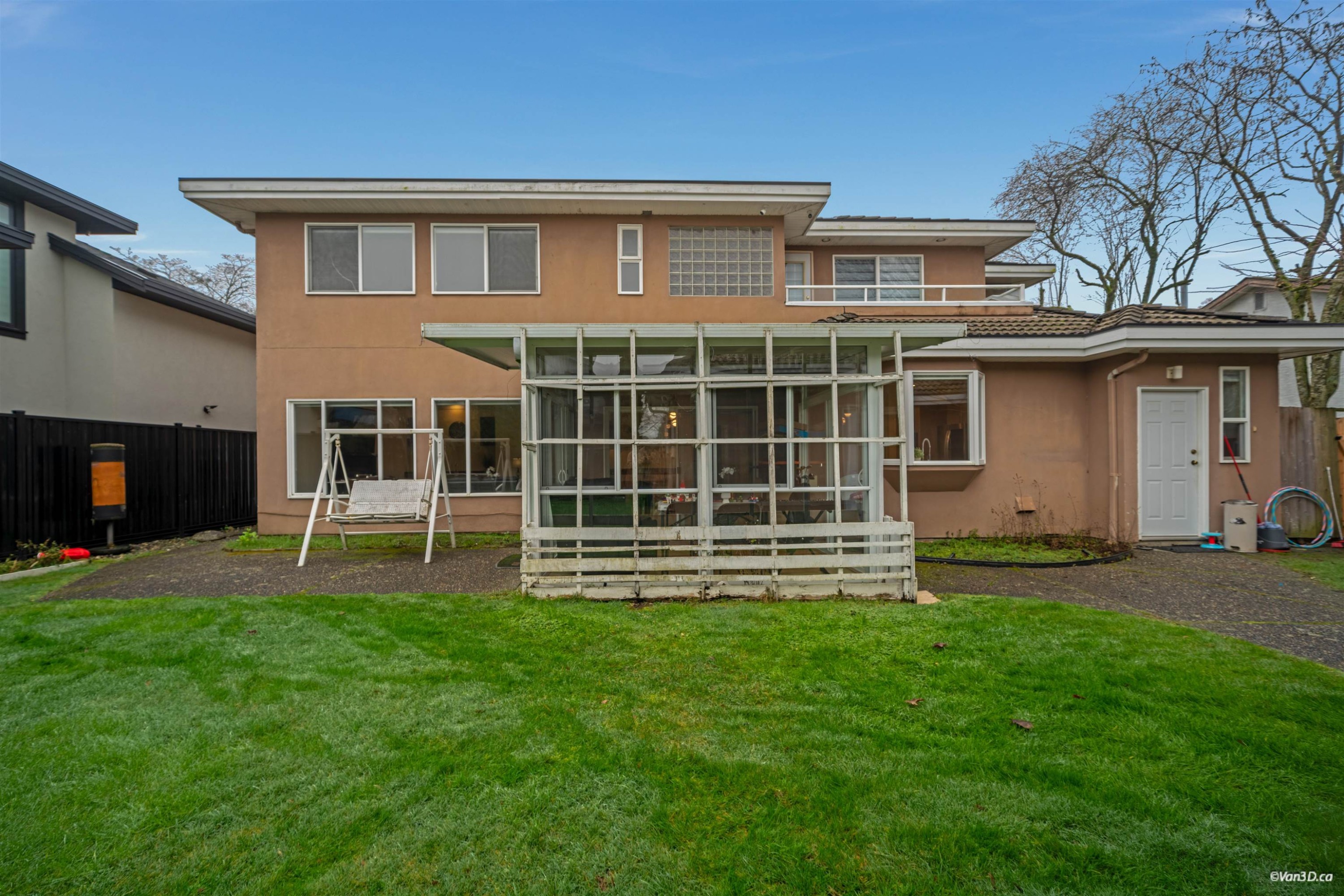 10320 Scotsdale Avenue, Richmond, BC