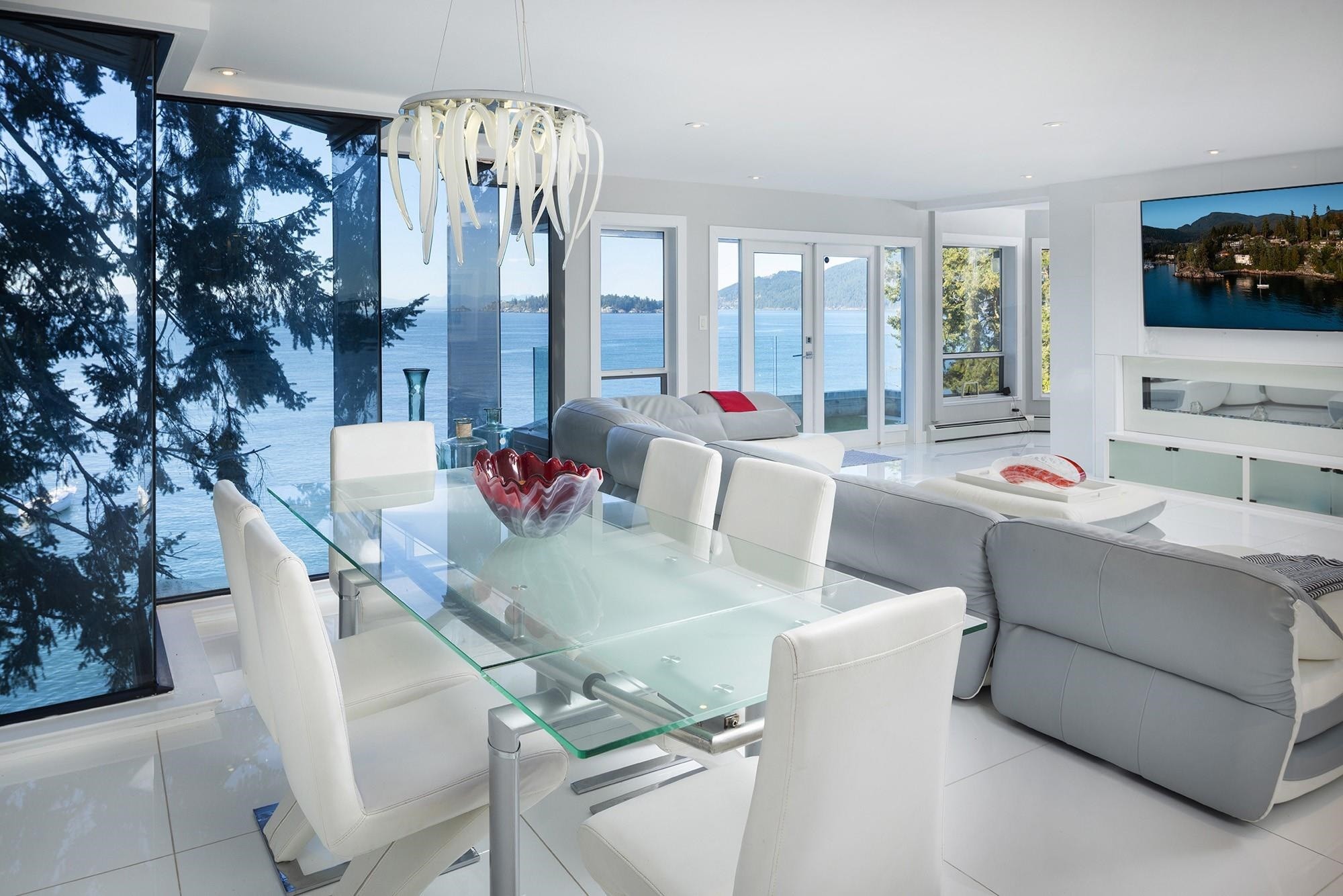 5530 Parthenon Place, West Vancouver, BC