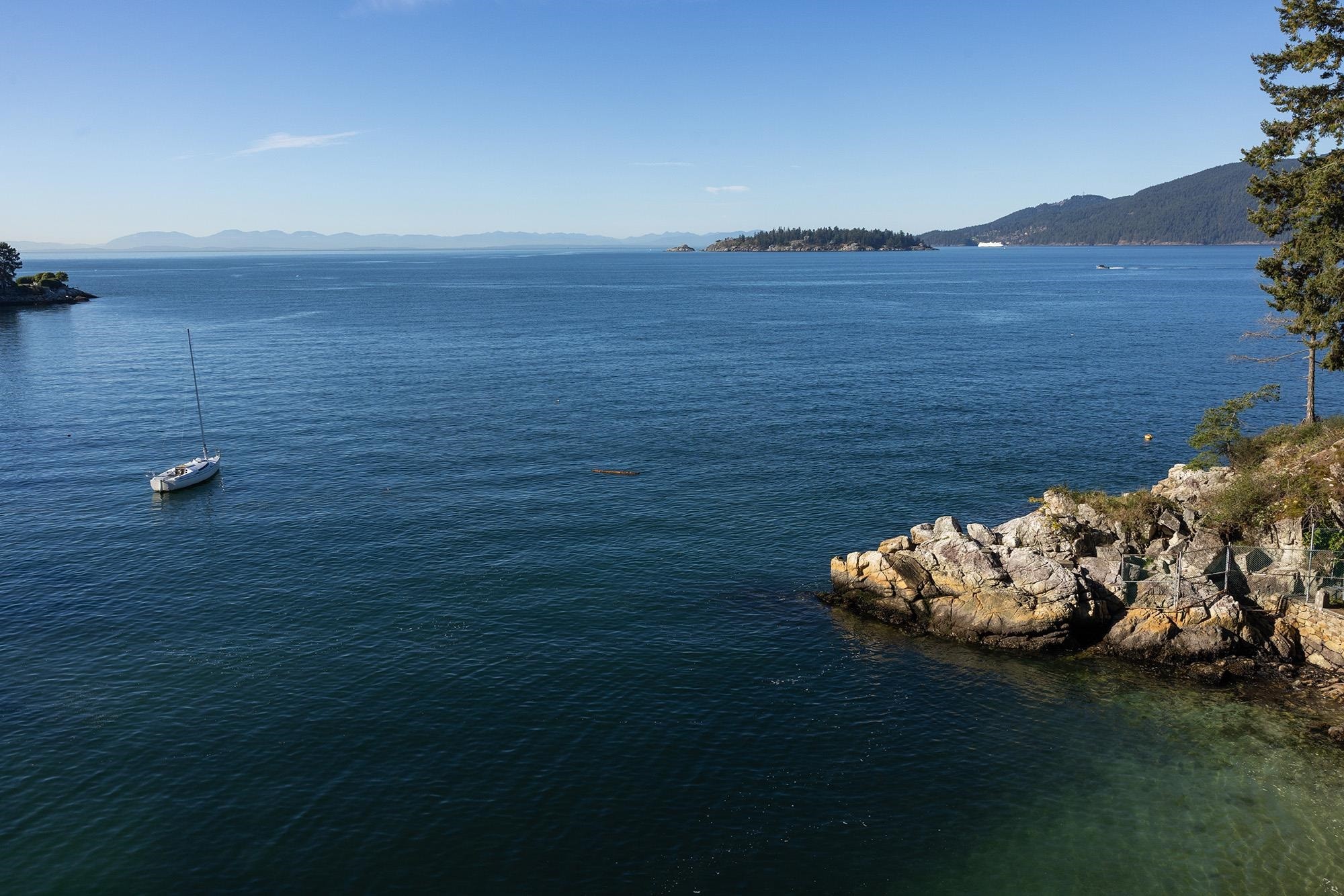 5530 Parthenon Place, West Vancouver, BC