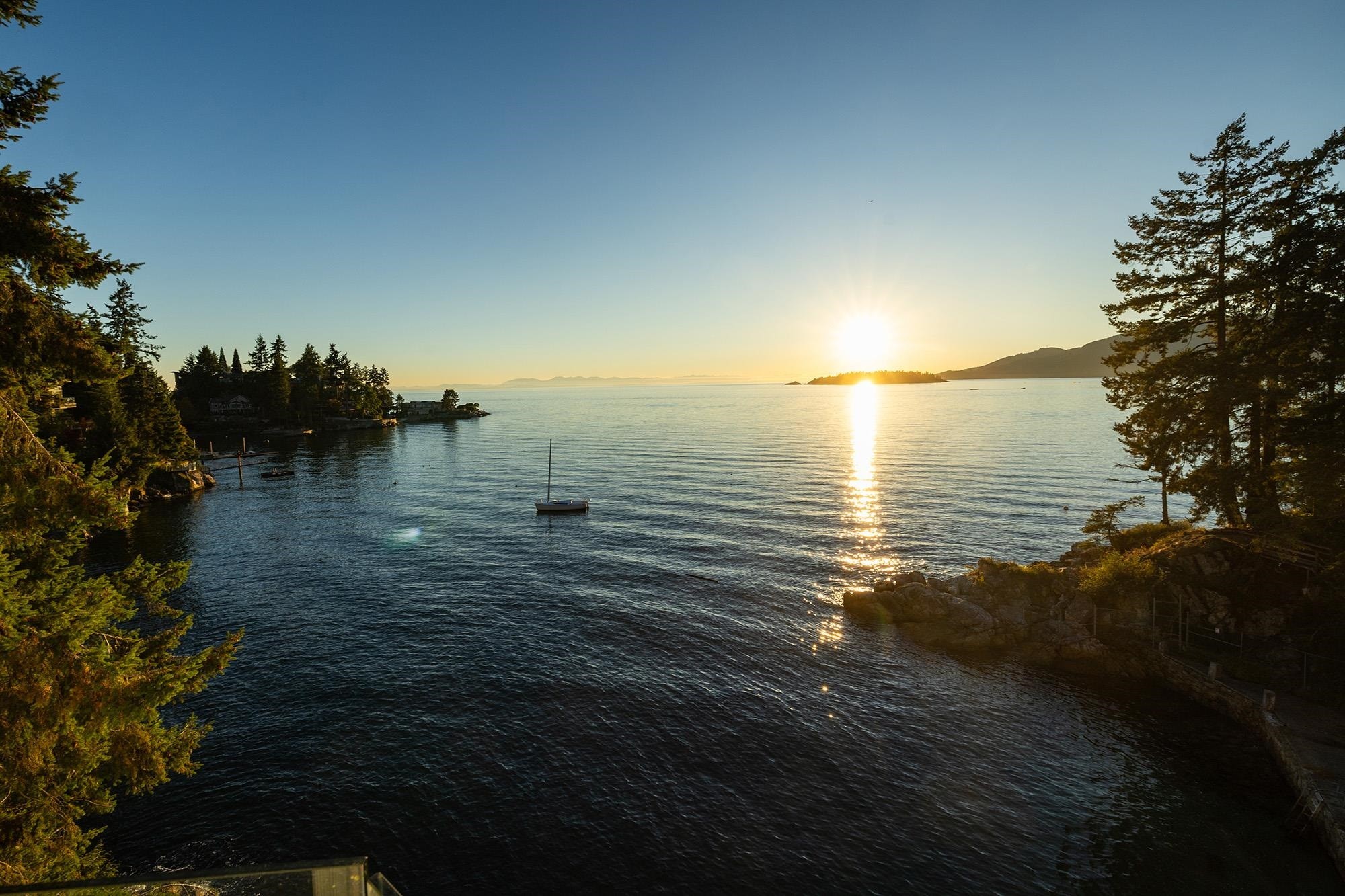 5530 Parthenon Place, West Vancouver, BC