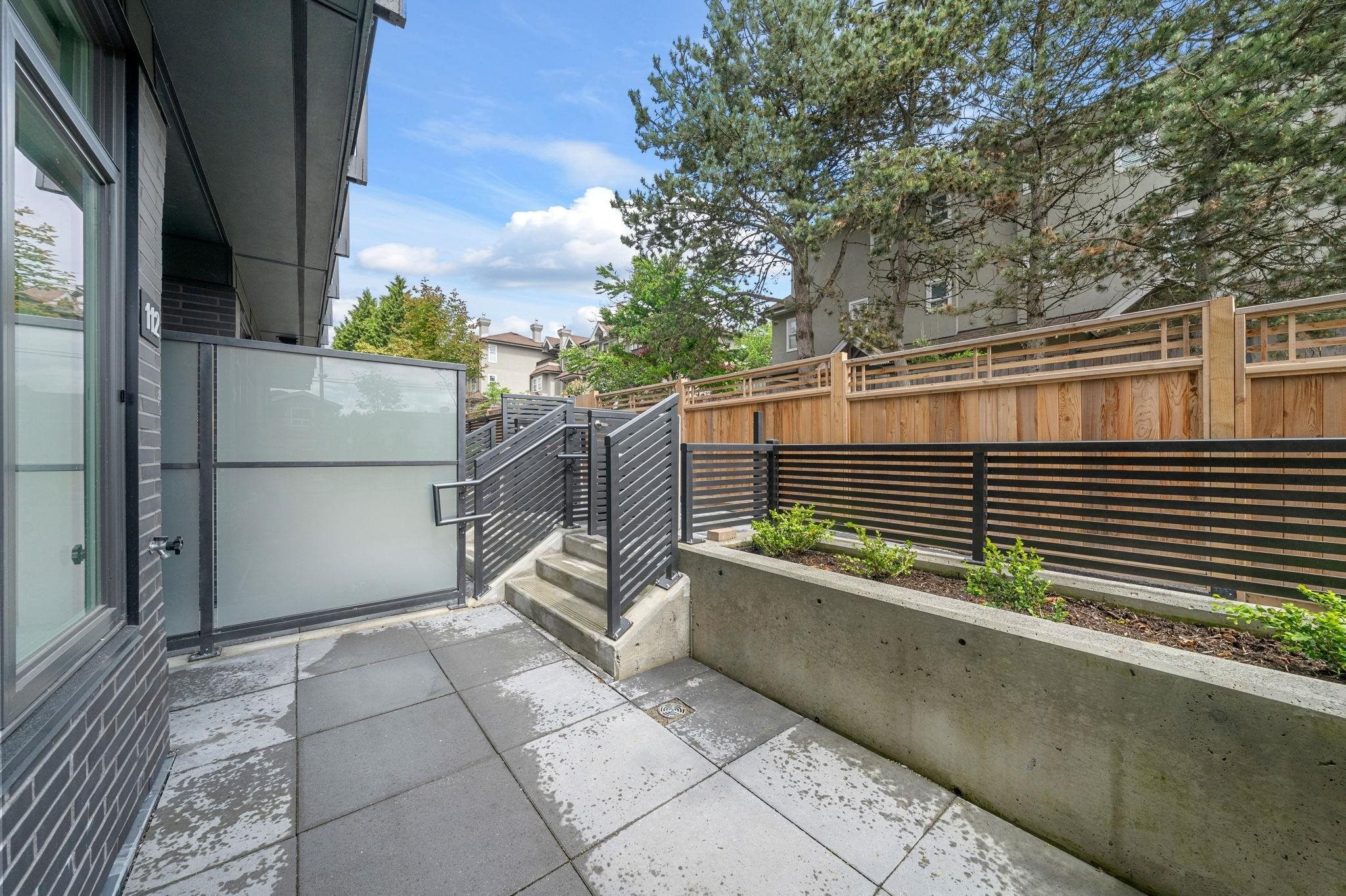 111-7161 17Th Avenue, Burnaby, BC