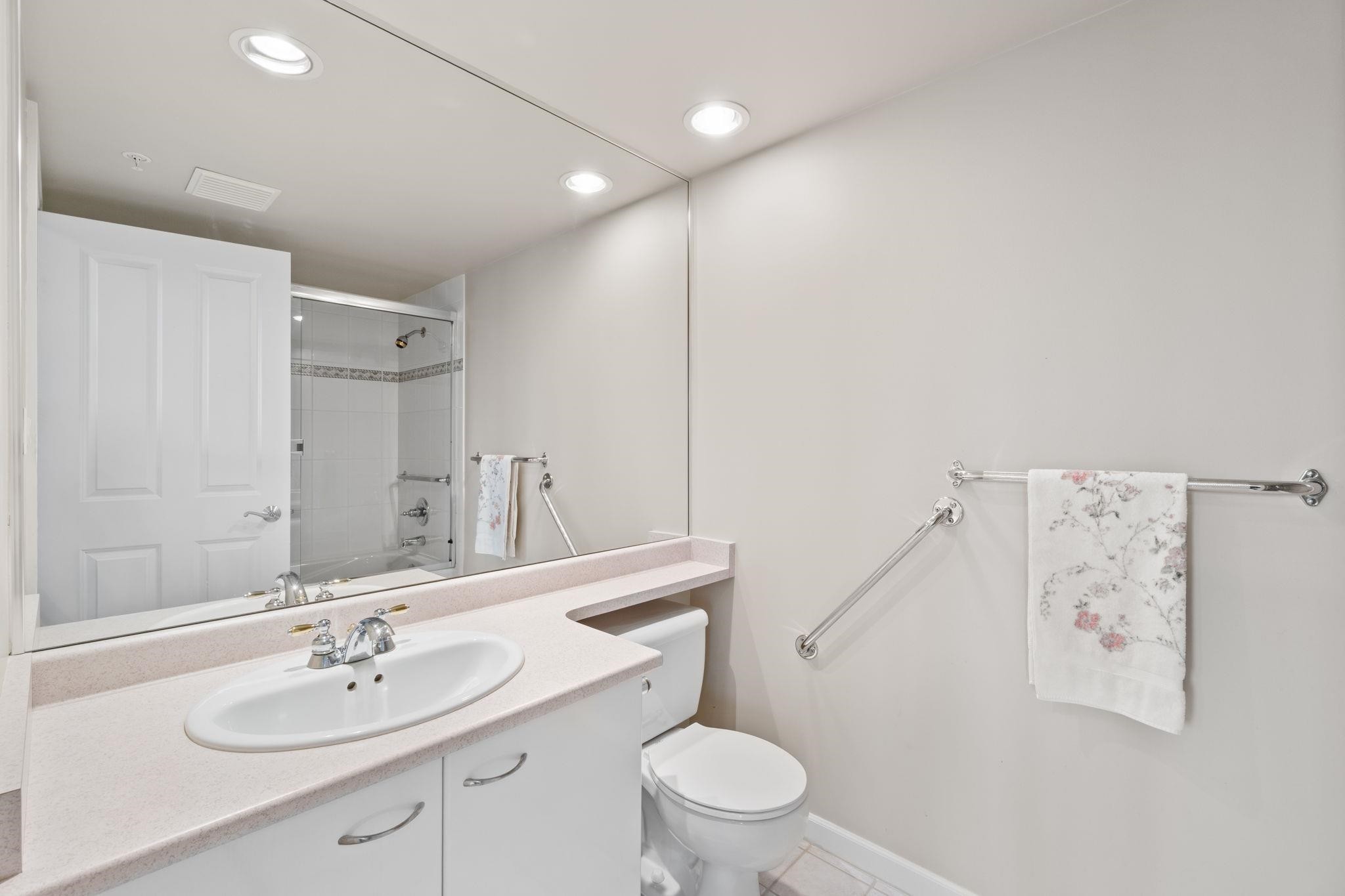 801-5848 Olive Avenue, Burnaby, BC