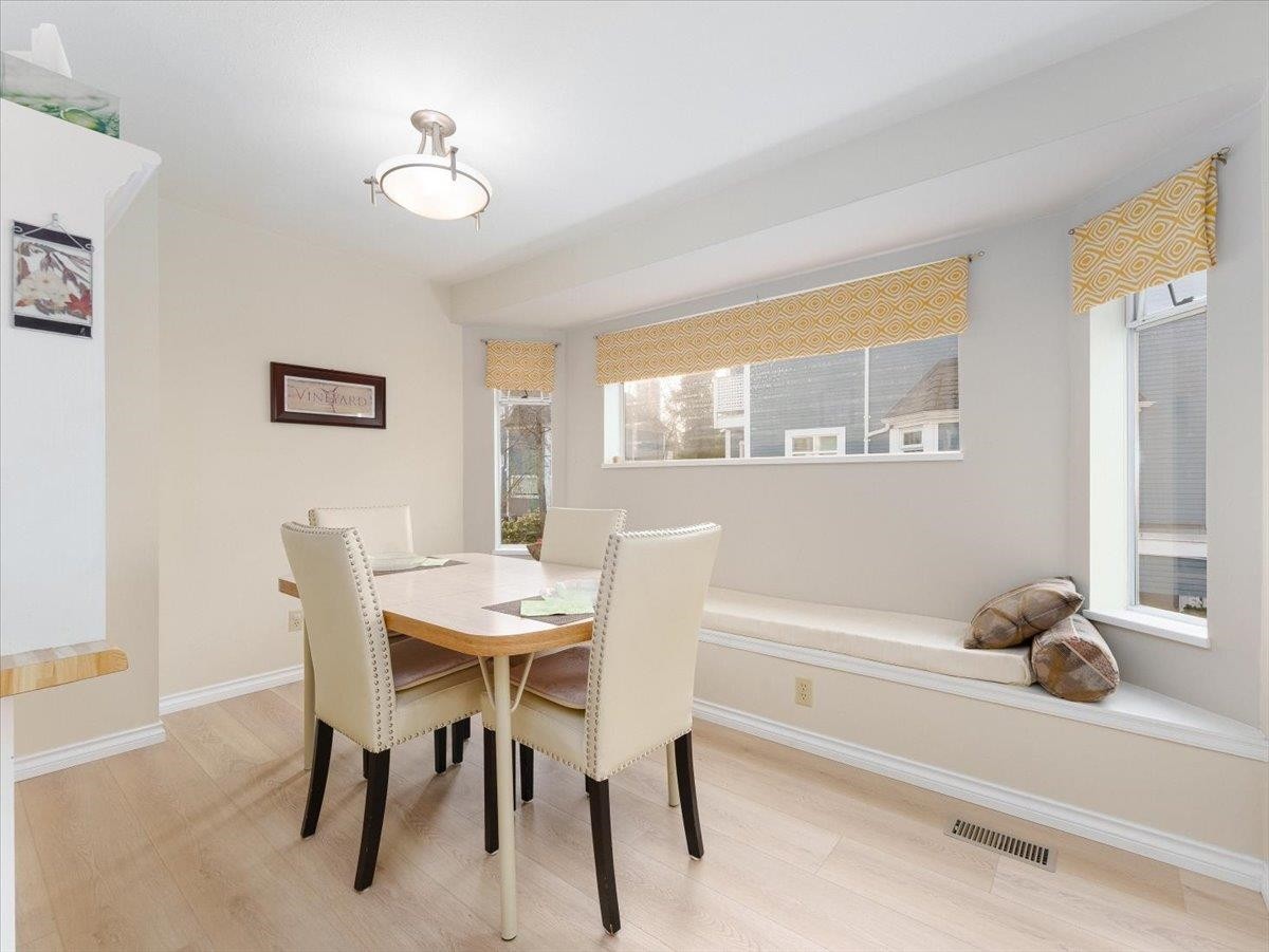 7338 Foxhound Mews, Vancouver, BC