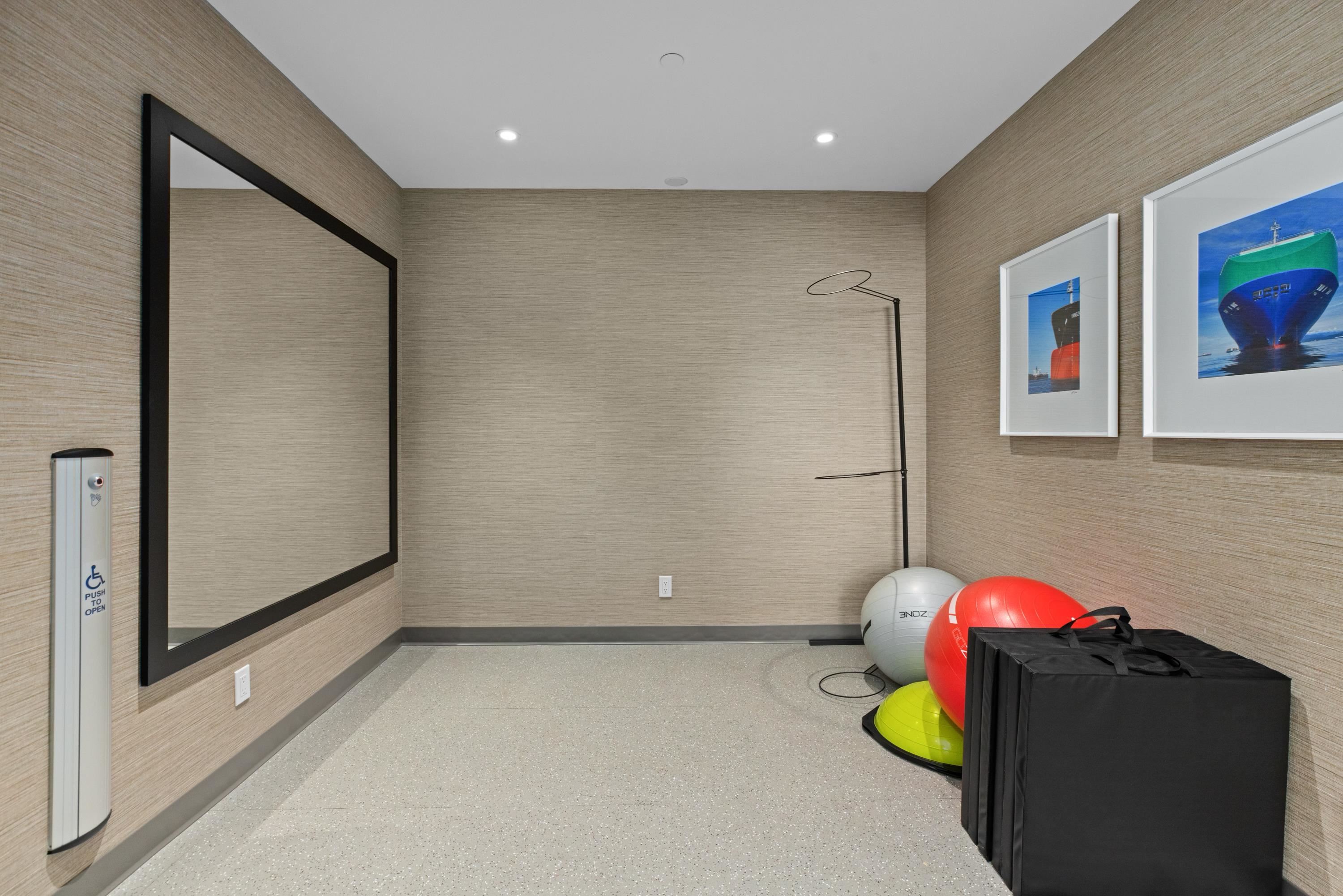 310-755 Harbourside Drive, North Vancouver, BC