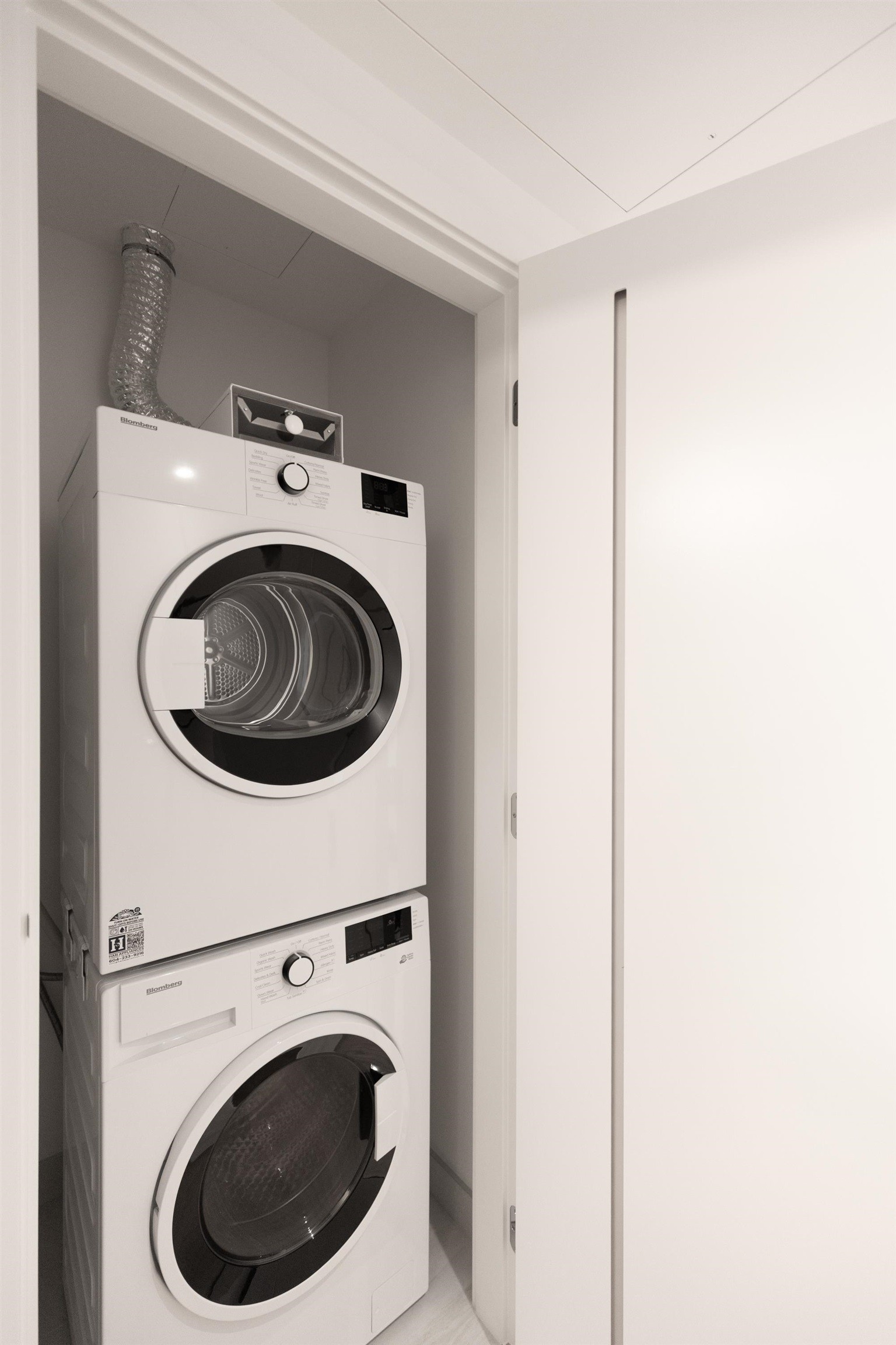 310-755 Harbourside Drive, North Vancouver, BC