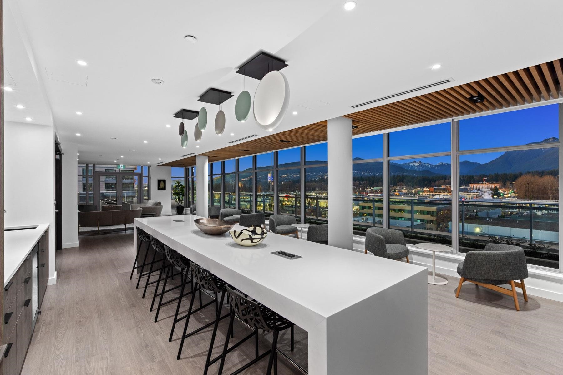 310-755 Harbourside Drive, North Vancouver, BC