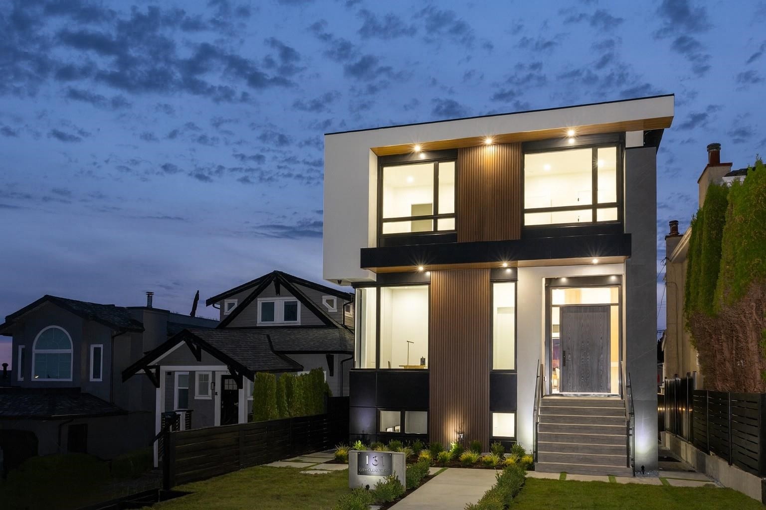 131 Grosvenor Avenue, Burnaby, BC