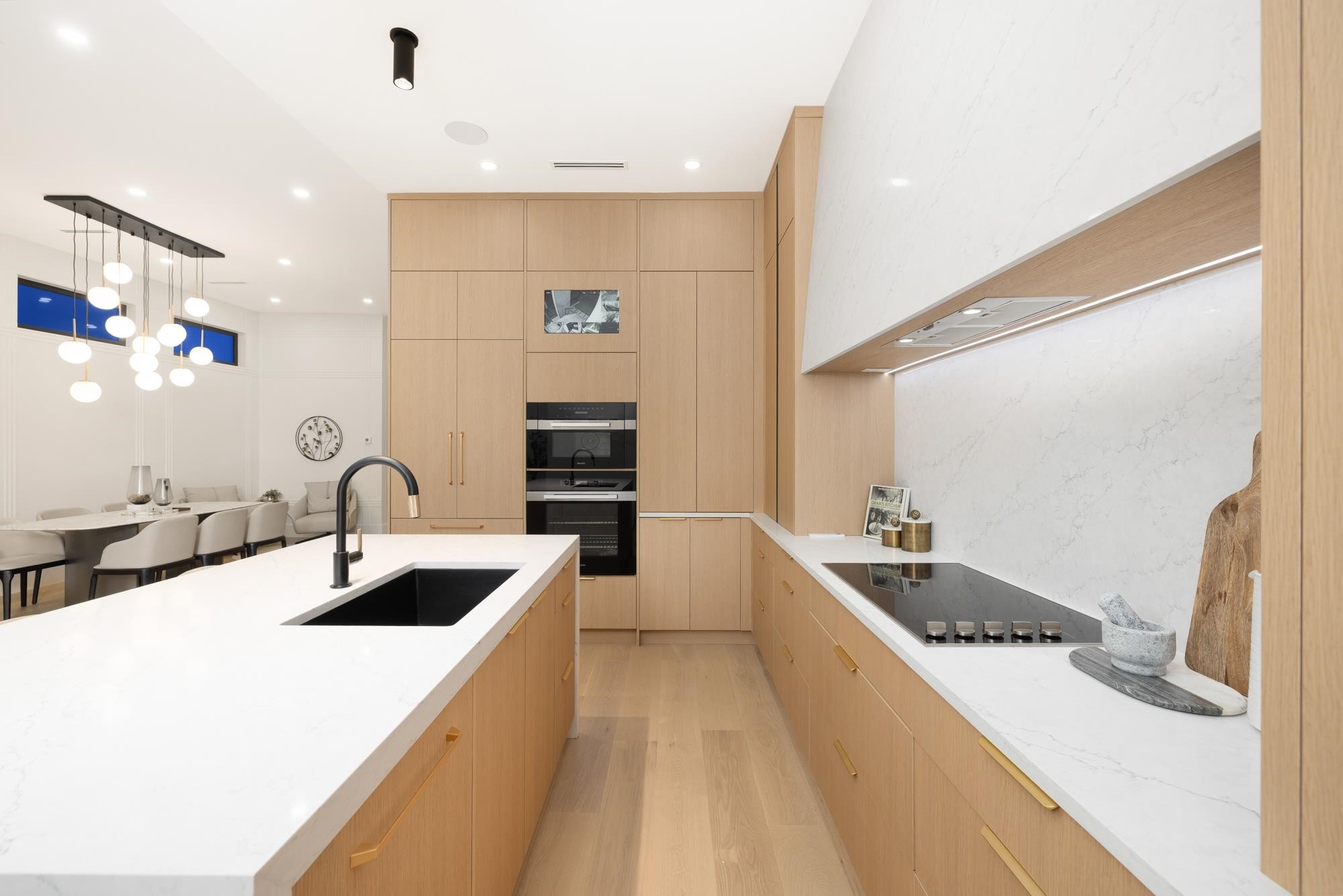 131 Grosvenor Avenue, Burnaby, BC