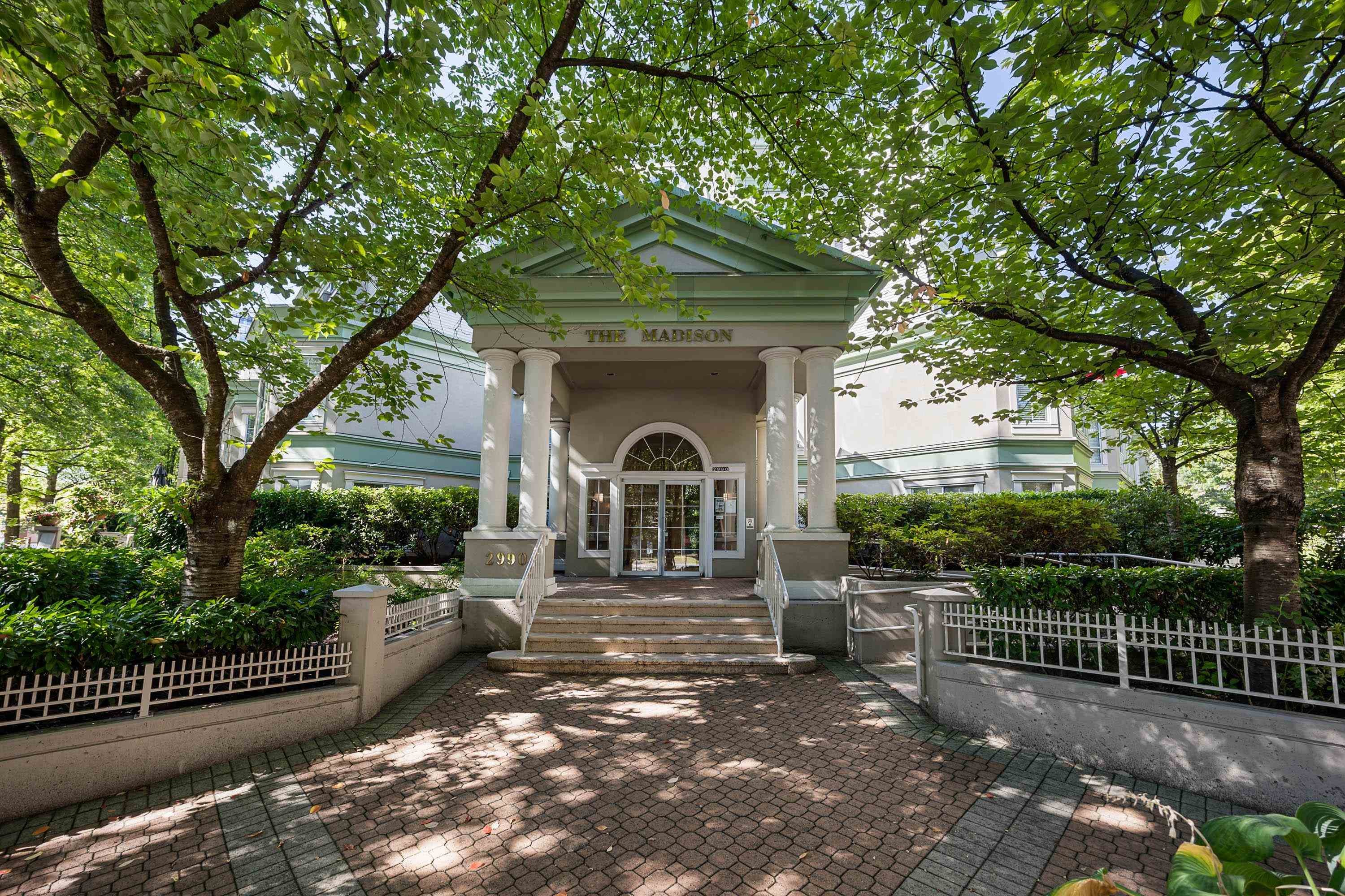 206-2990 Princess Crescent, Coquitlam, BC