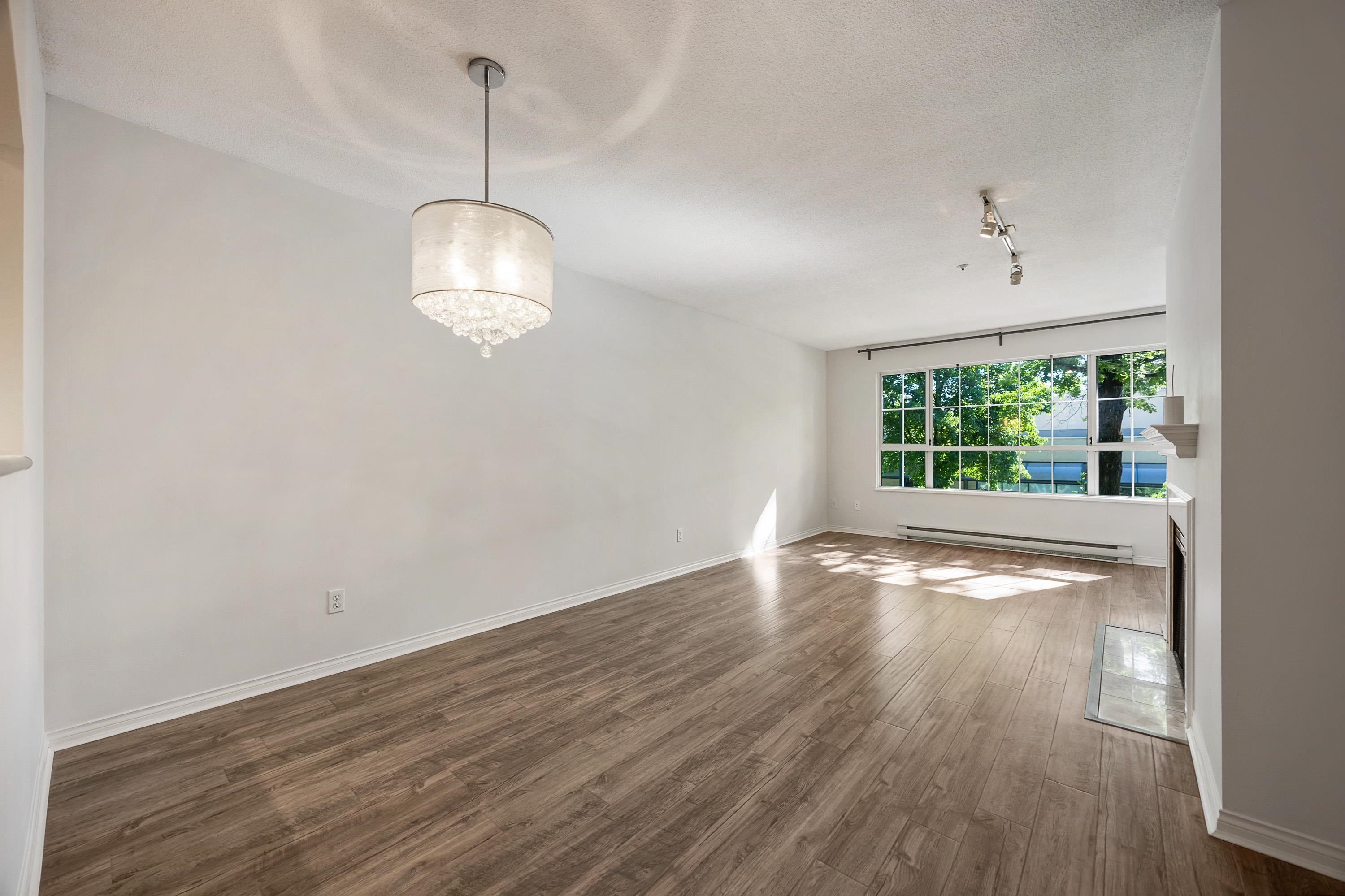 206-2990 Princess Crescent, Coquitlam, BC