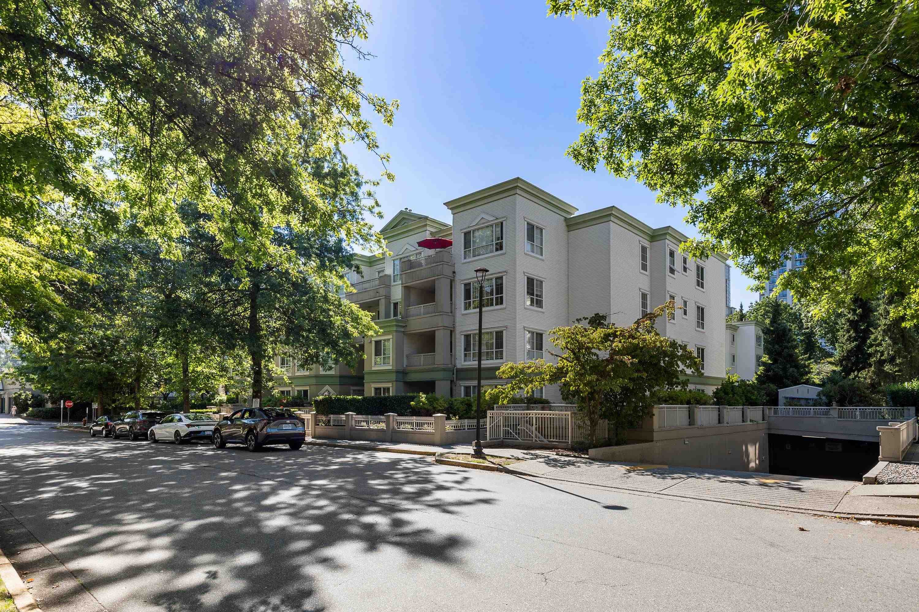 206-2990 Princess Crescent, Coquitlam, BC