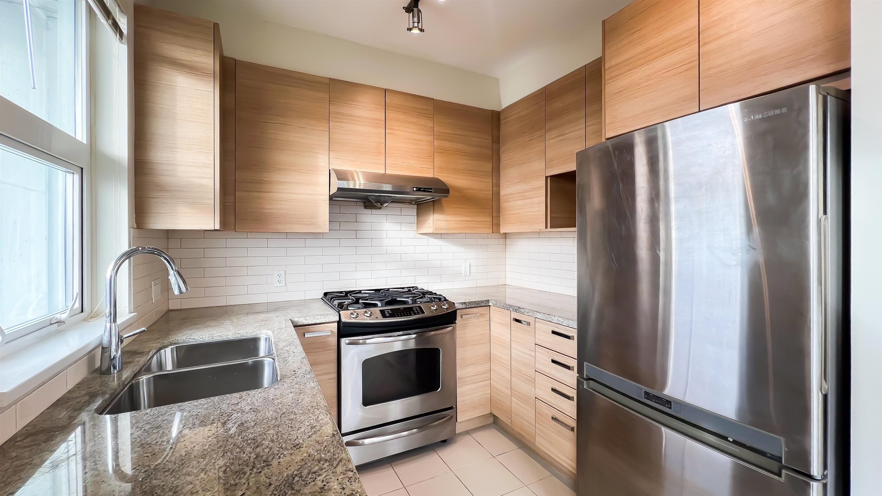 406-9399 Odlin Road, Richmond, BC