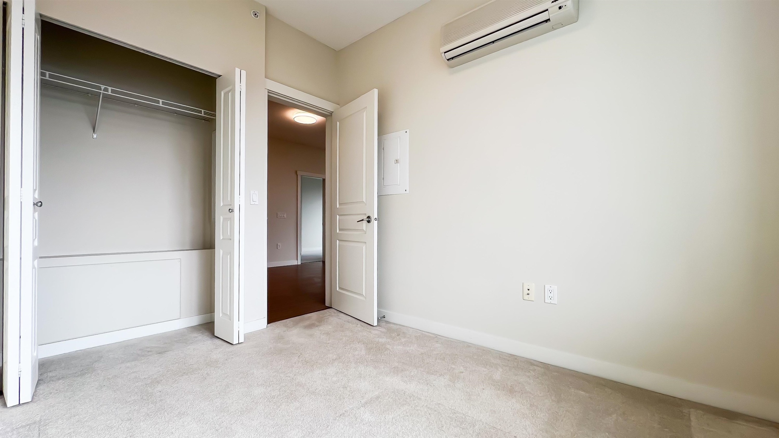 406-9399 Odlin Road, Richmond, BC