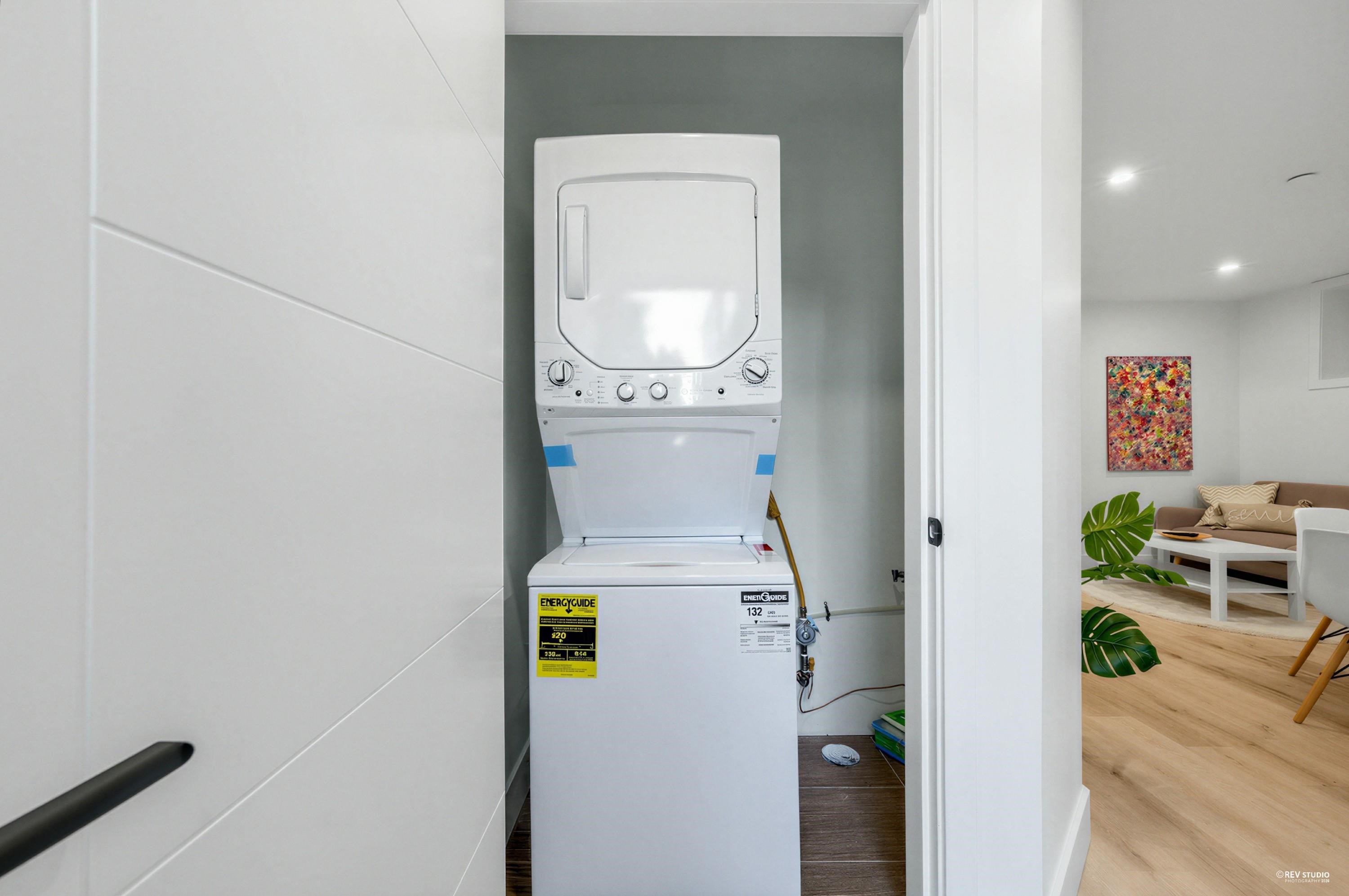 3172 26Th Avenue W, Vancouver, BC