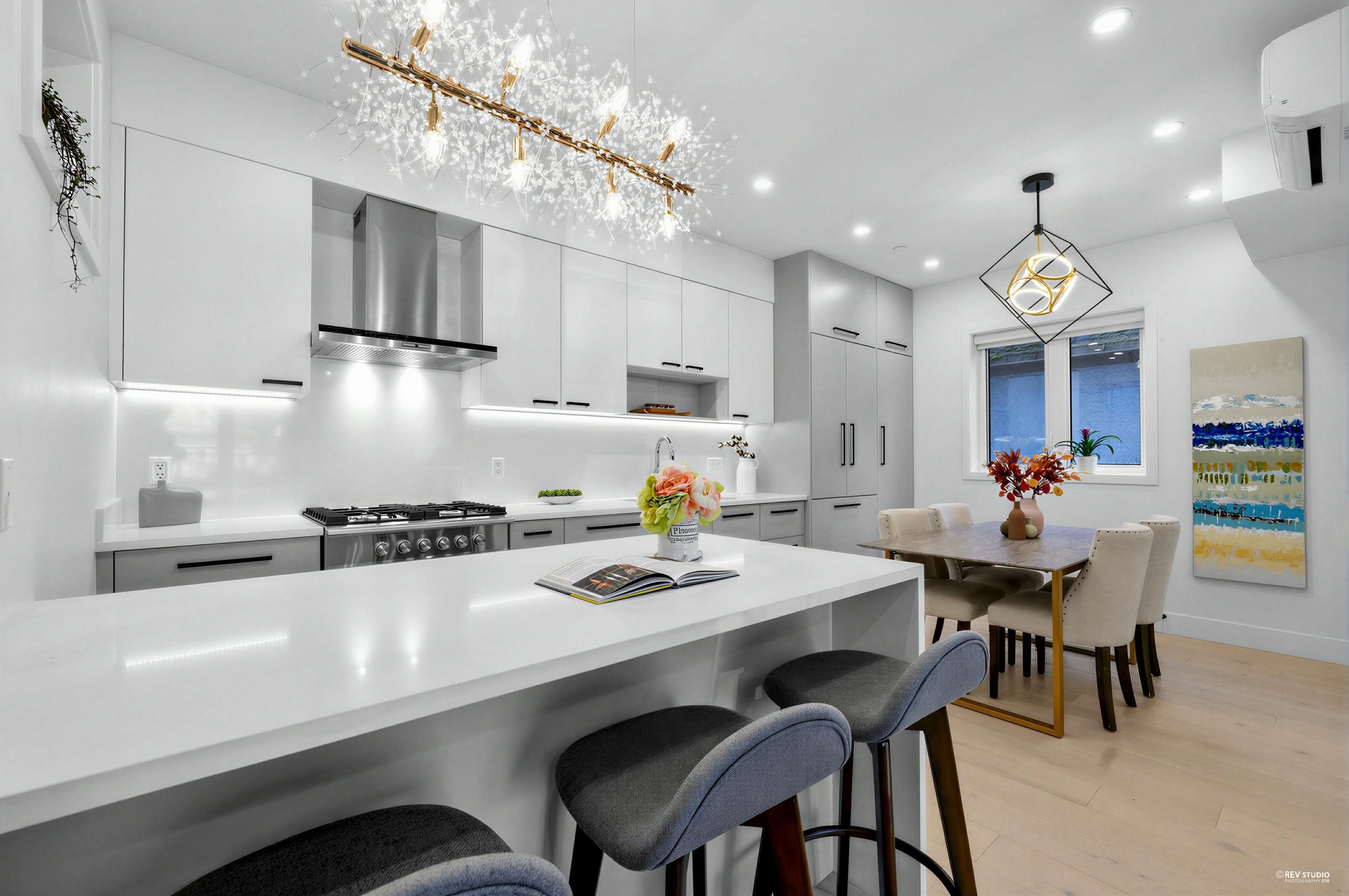 3172 26Th Avenue W, Vancouver, BC