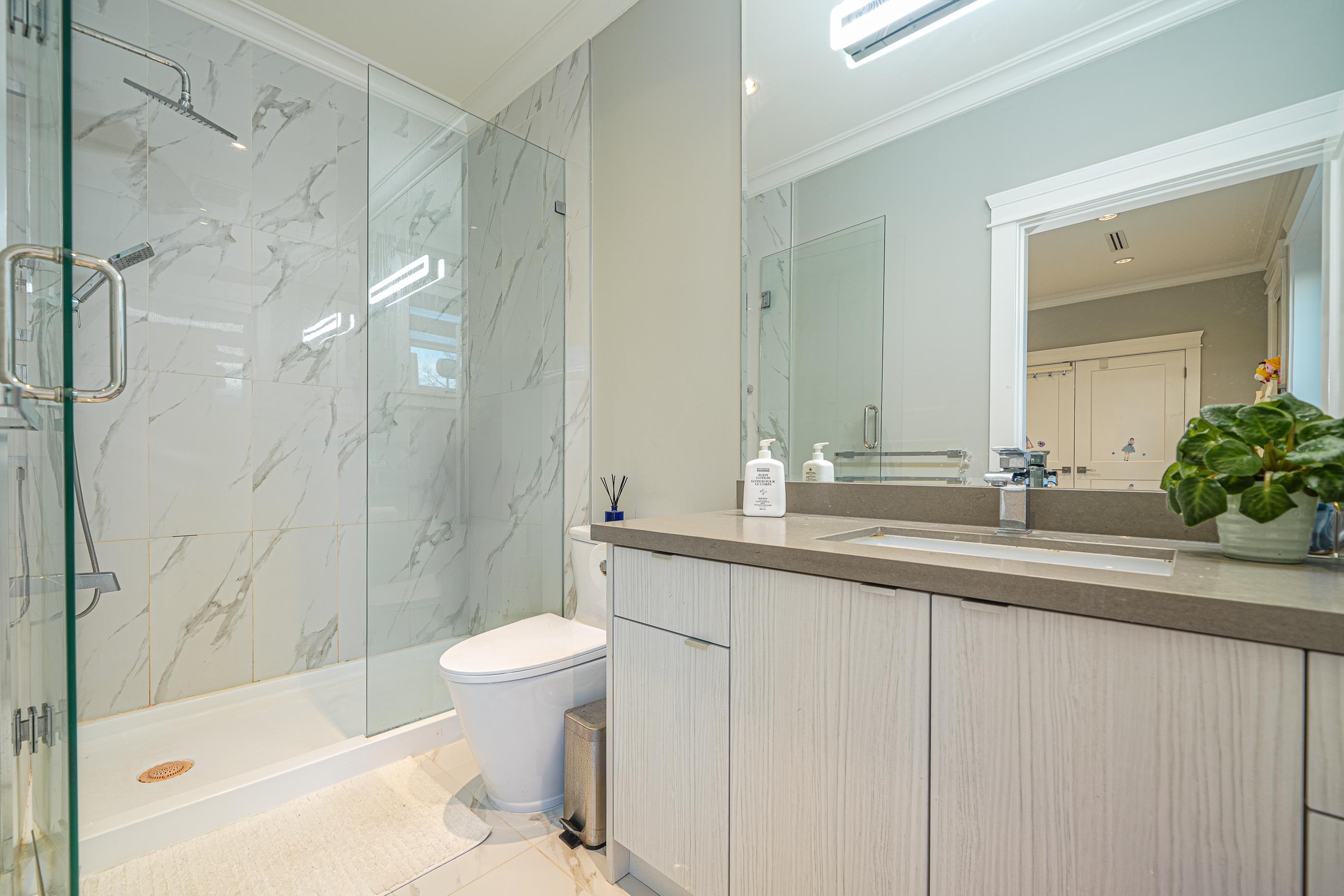 5474 Dundee Street, Vancouver, BC