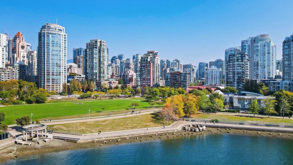 19A-199 Drake Street, Vancouver, BC