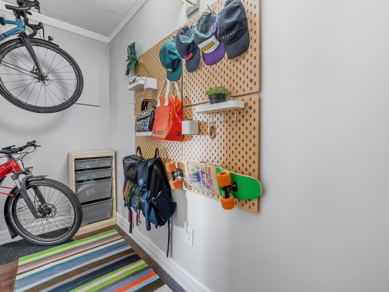 206-1065 8Th Avenue E, Vancouver, BC