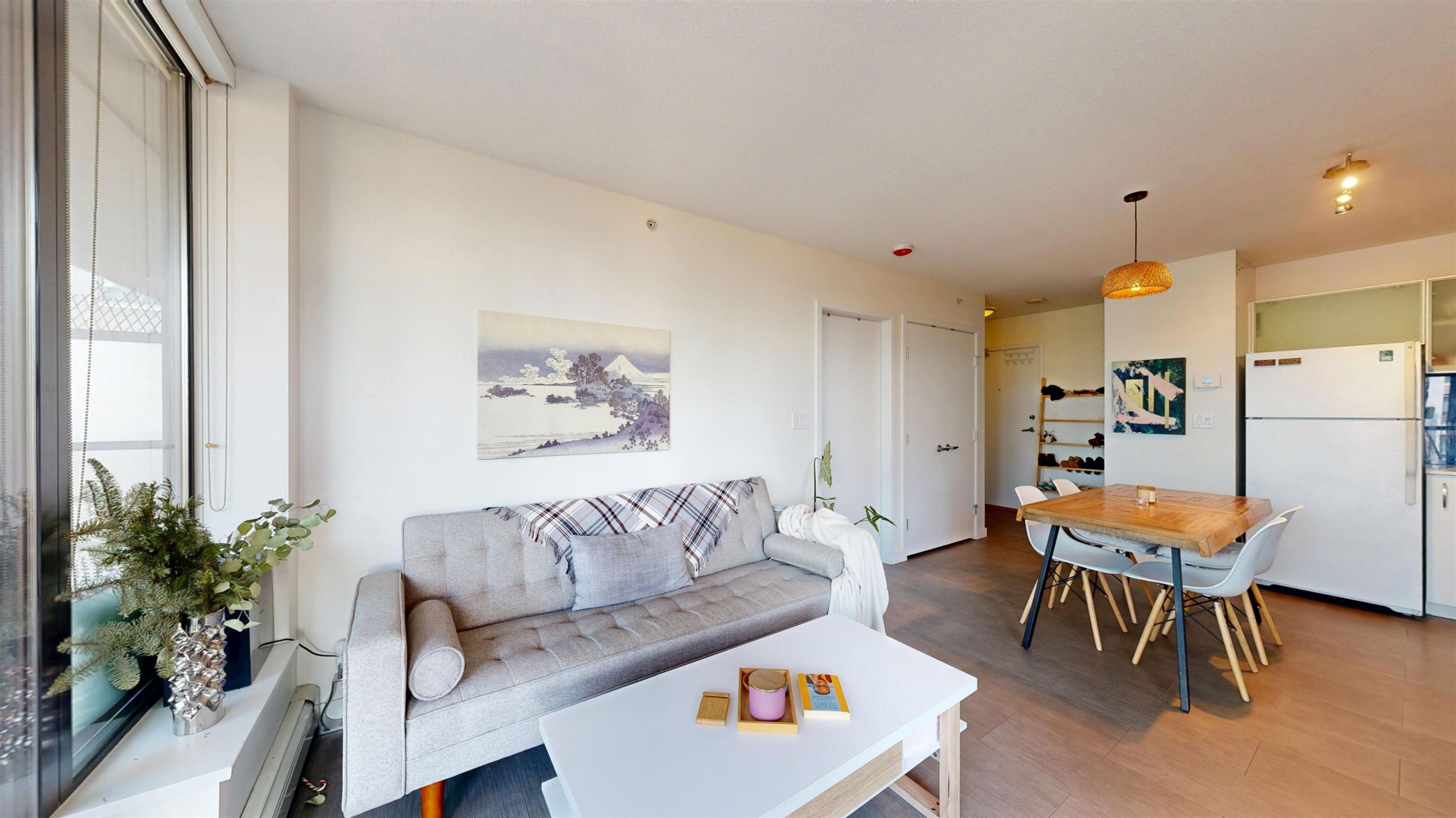 905-66 Cordova Street W, Vancouver, BC