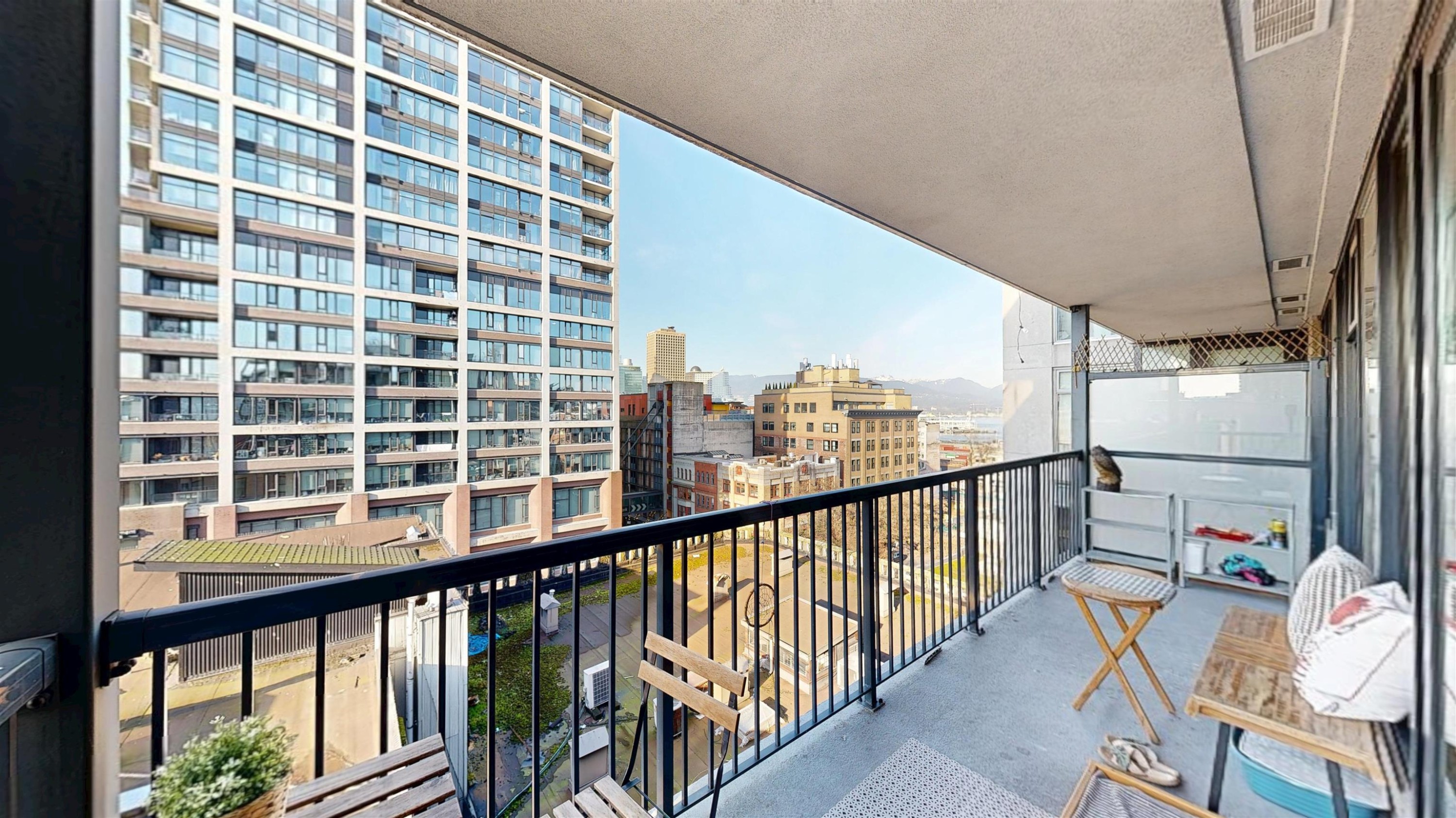 905-66 Cordova Street W, Vancouver, BC