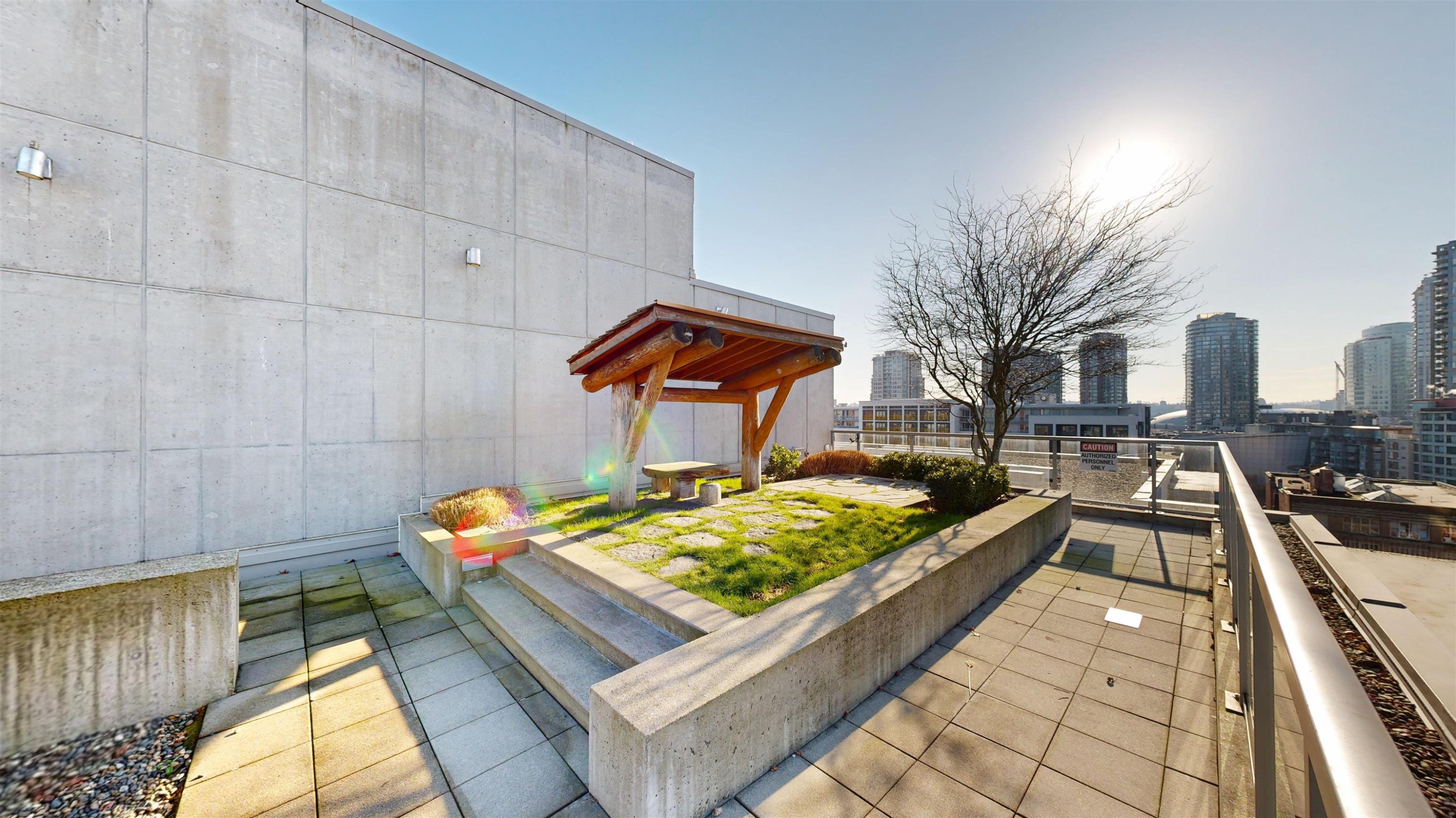 905-66 Cordova Street W, Vancouver, BC