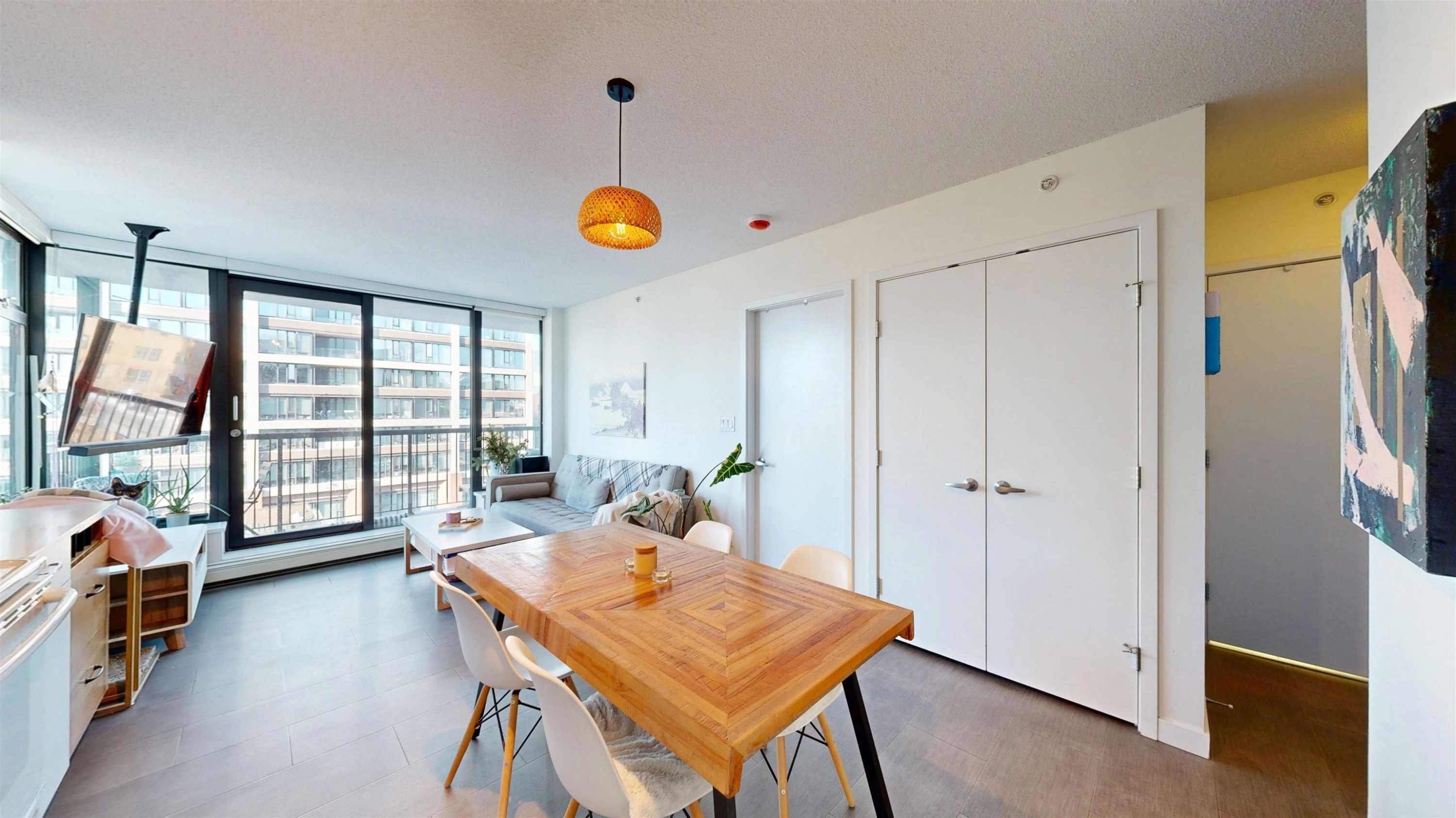 905-66 Cordova Street W, Vancouver, BC