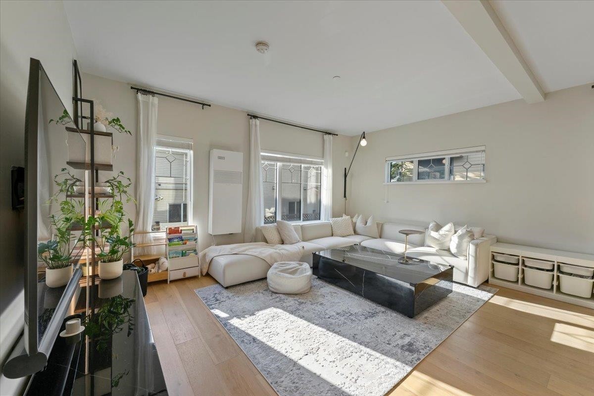 107-258 Hart Street, Coquitlam, BC