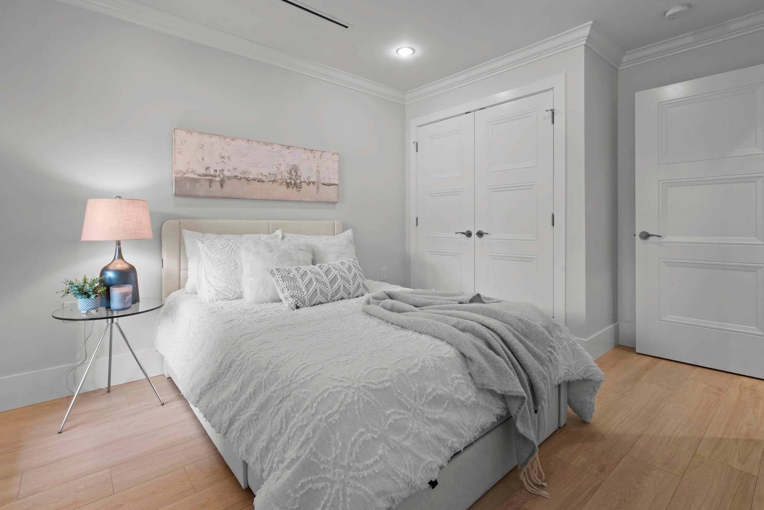 2377 7Th Avenue W, Vancouver, BC