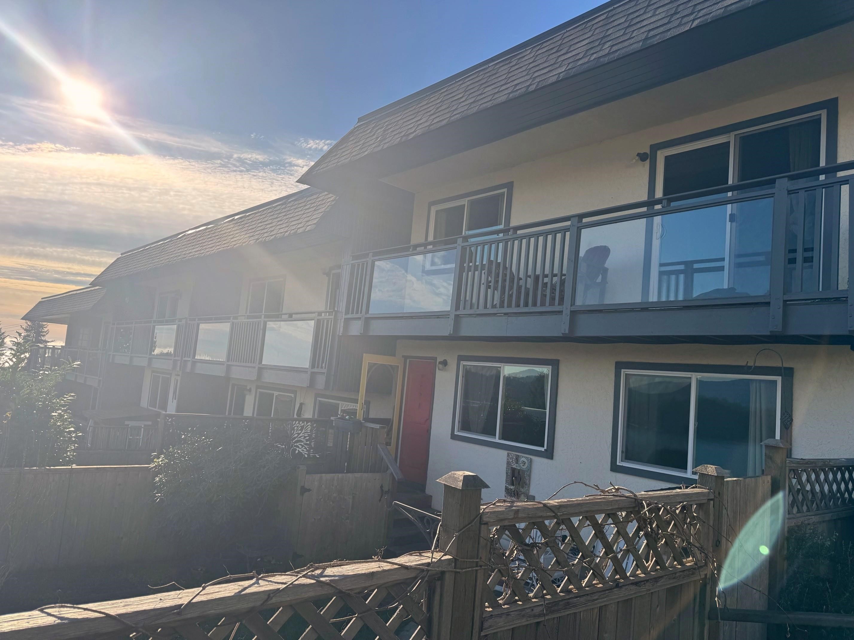 8-694 School Road, Gibsons, BC