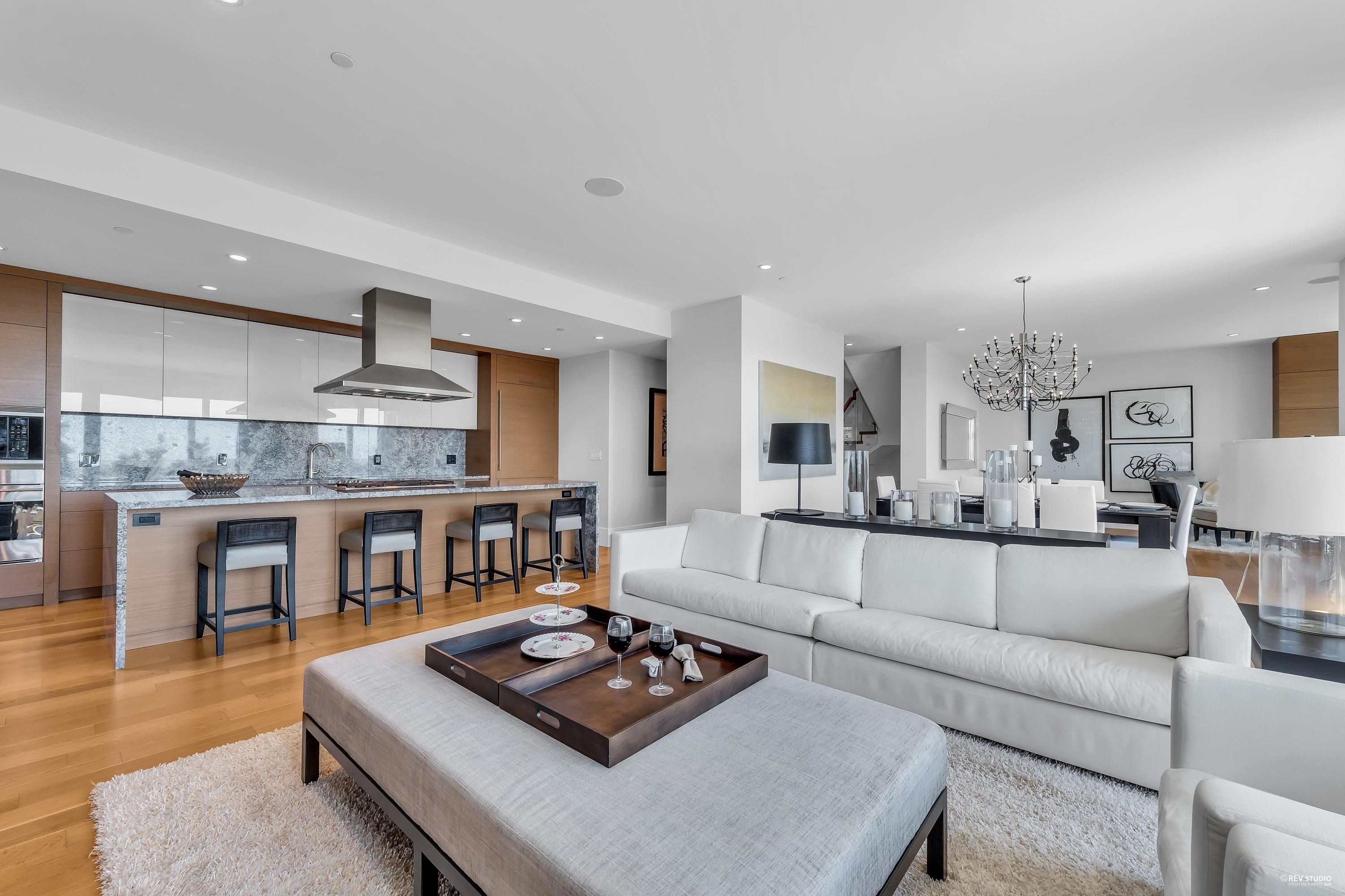 2728 Highview Place, Vancouver, BC