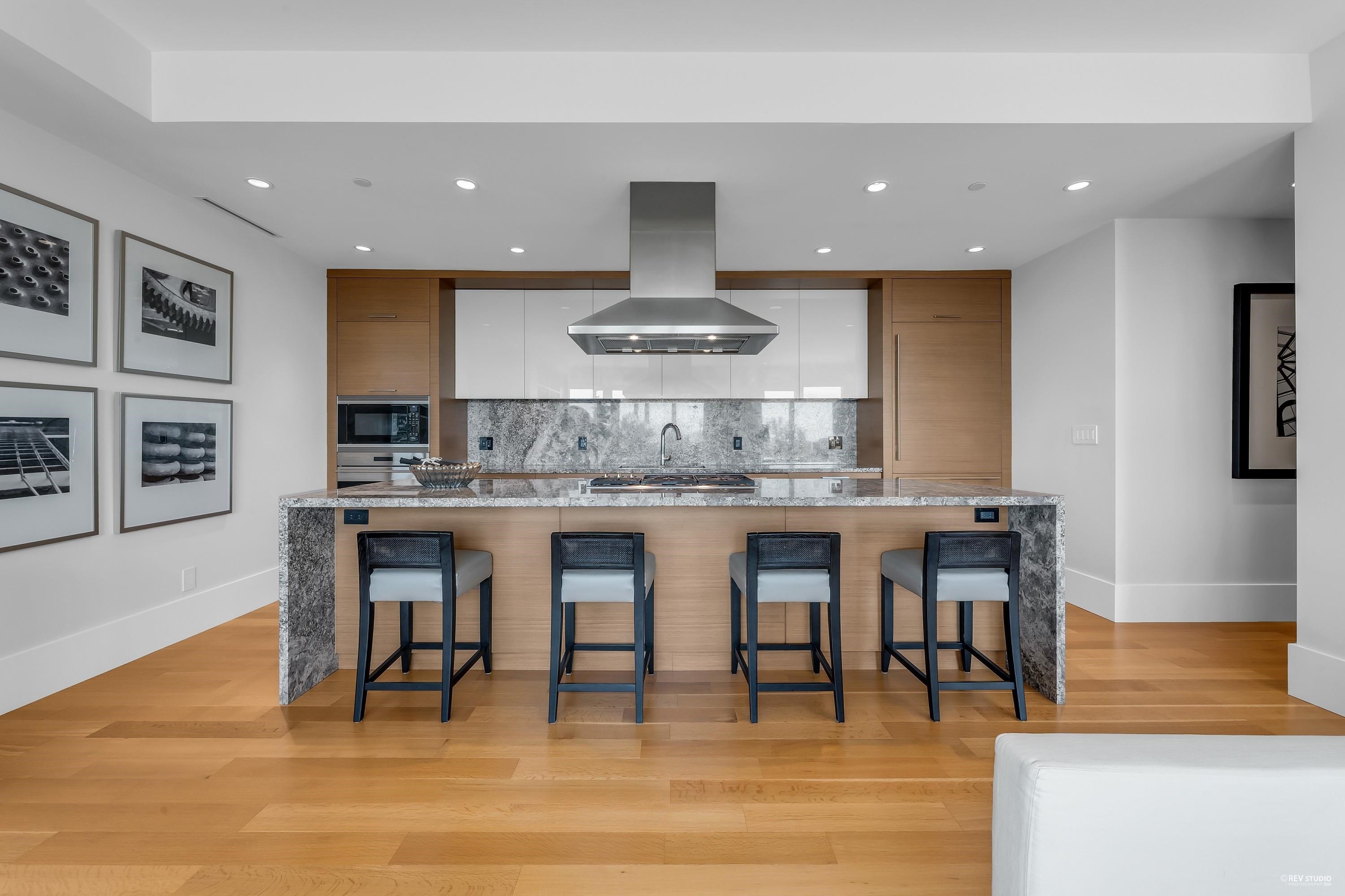 2728 Highview Place, Vancouver, BC