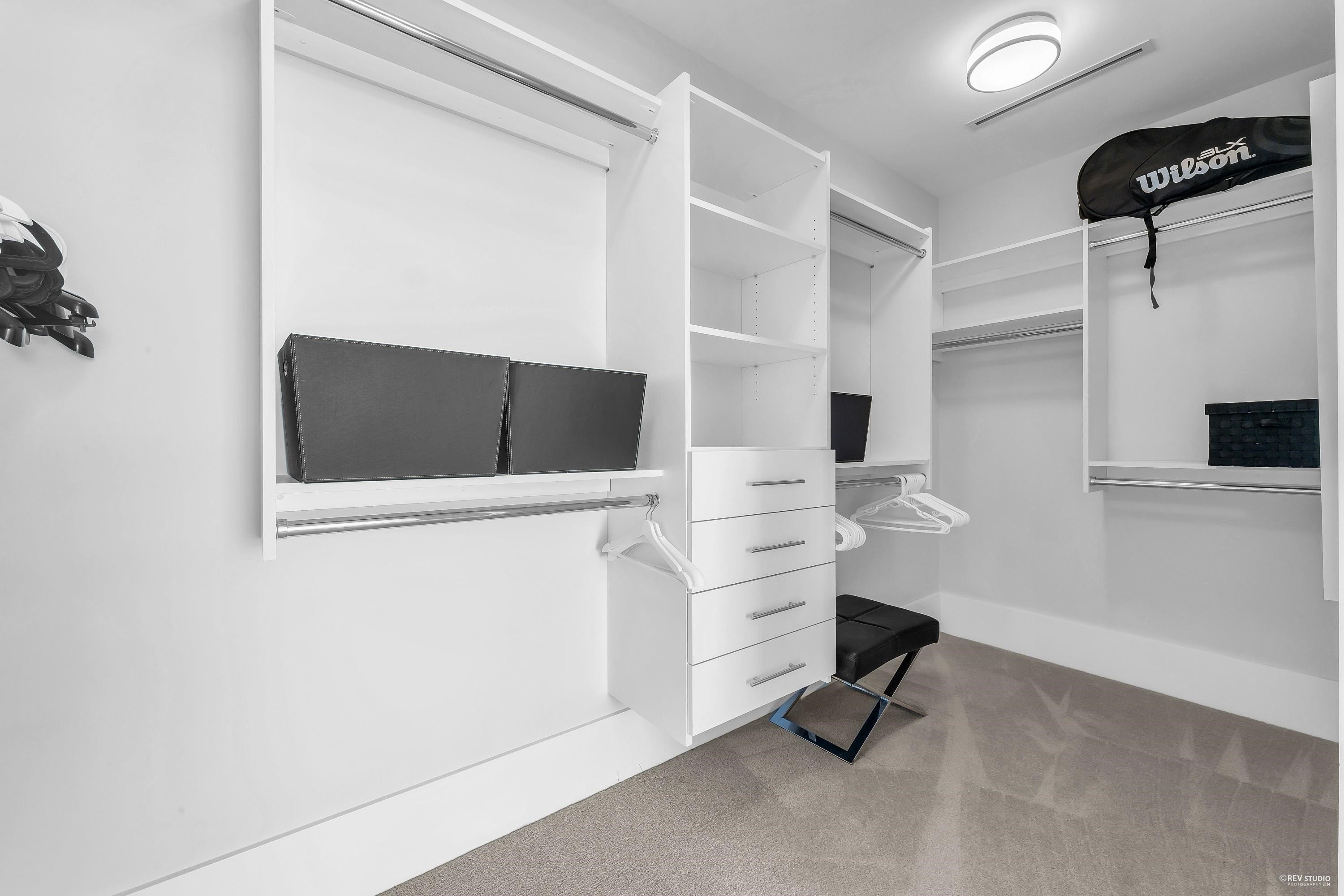 2728 Highview Place, Vancouver, BC