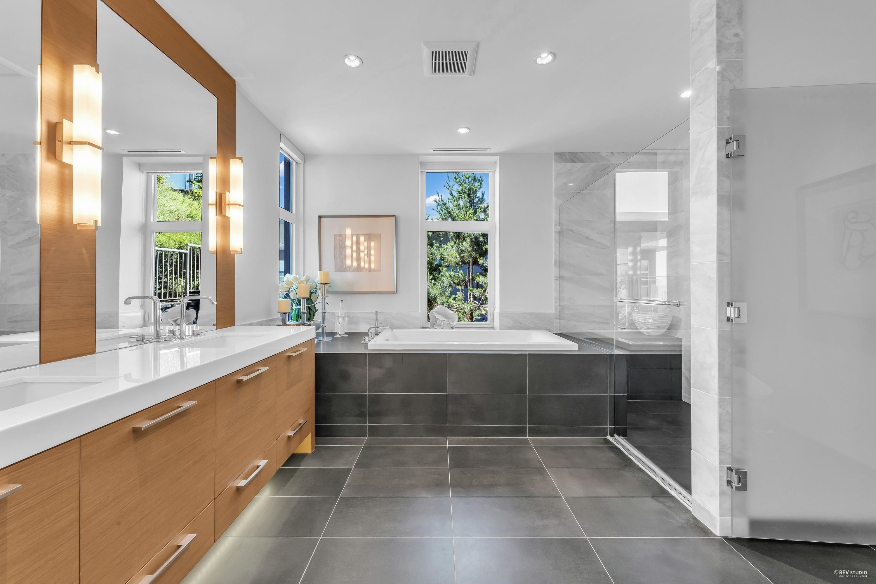 2728 Highview Place, Vancouver, BC