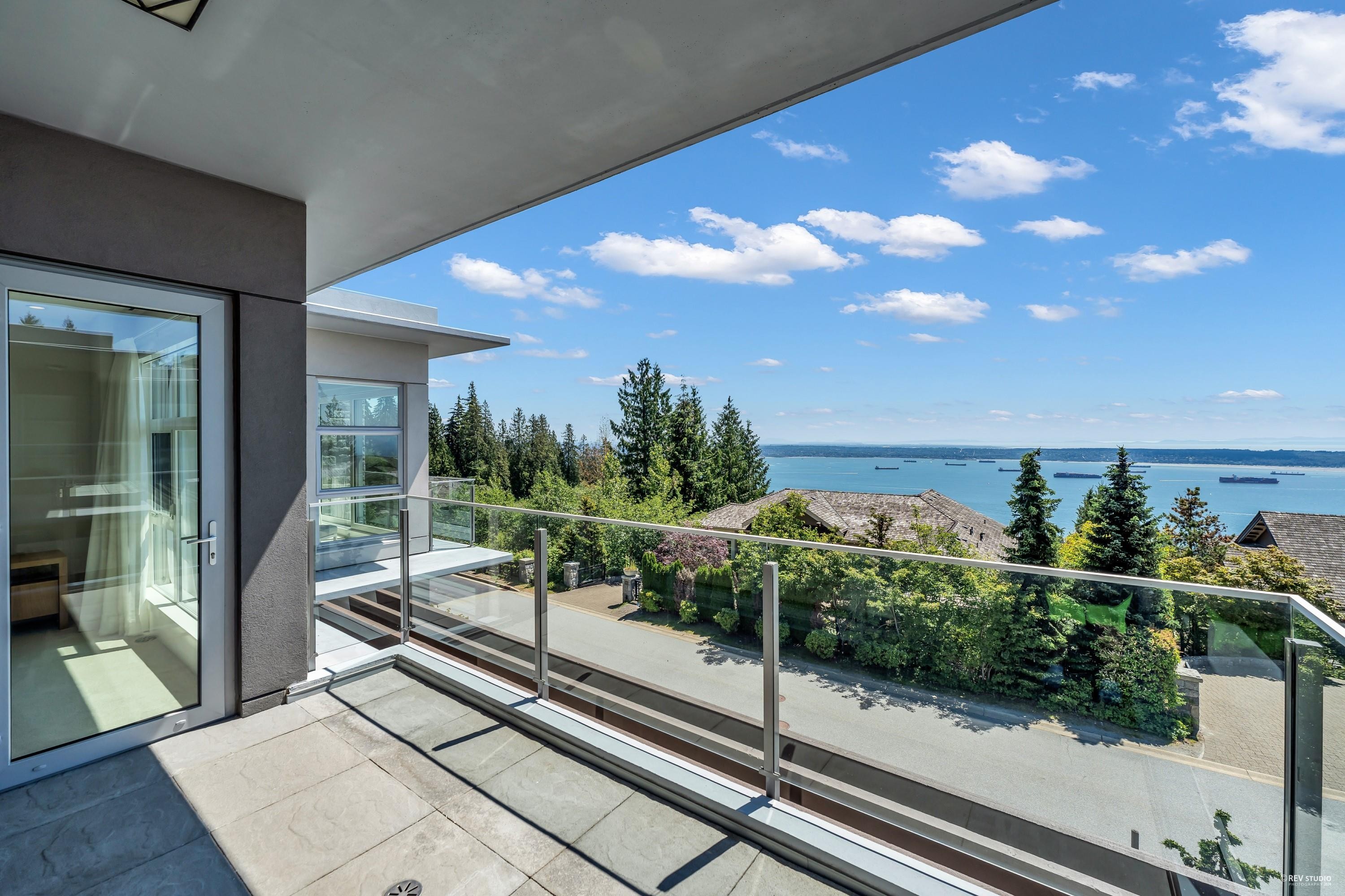2728 Highview Place, Vancouver, BC