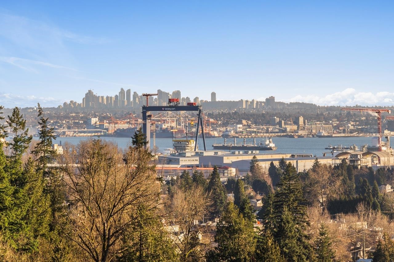 1601-2004 Fullerton Avenue, North Vancouver, BC