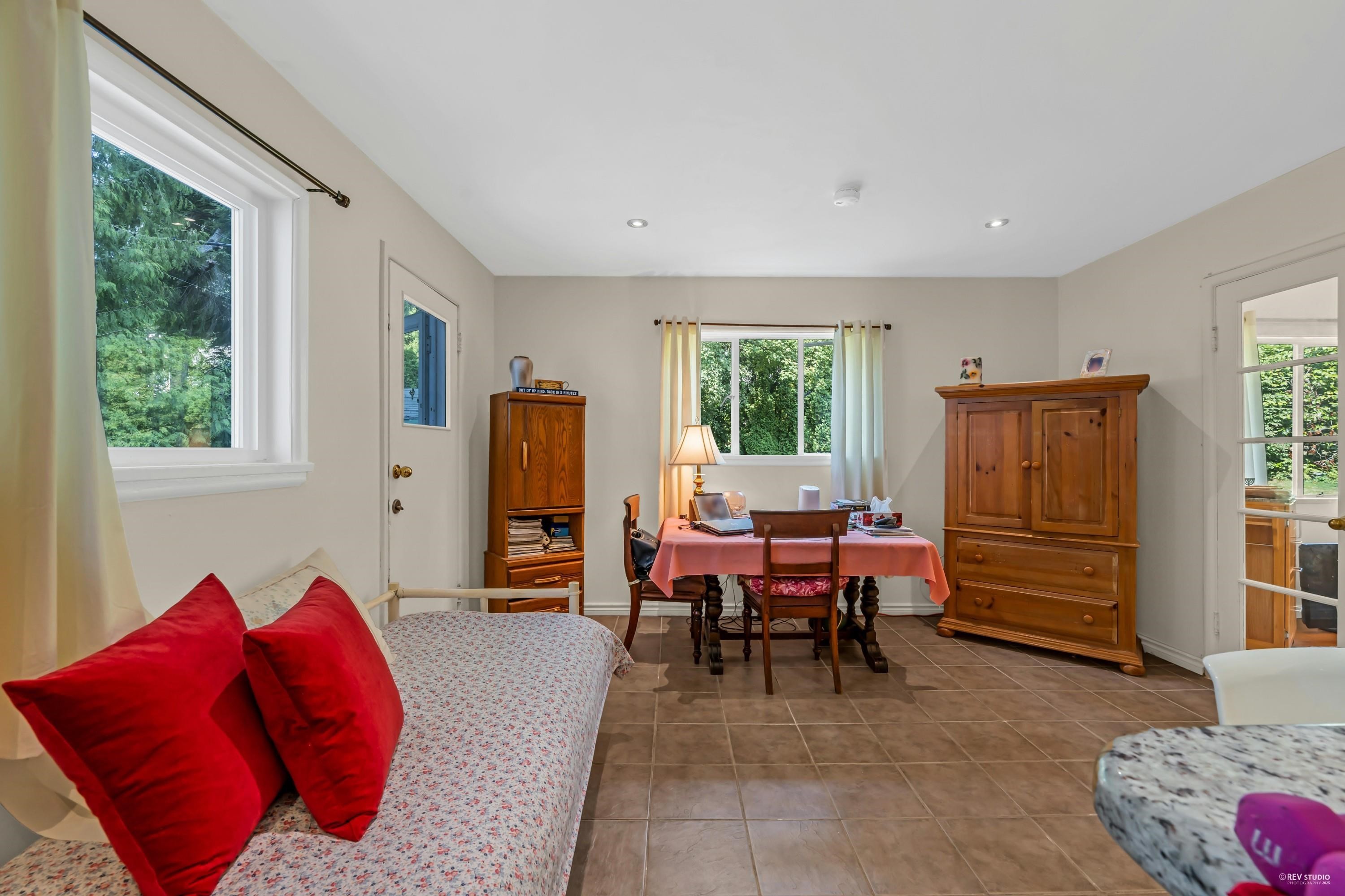 410 Hadden Drive, West Vancouver, BC