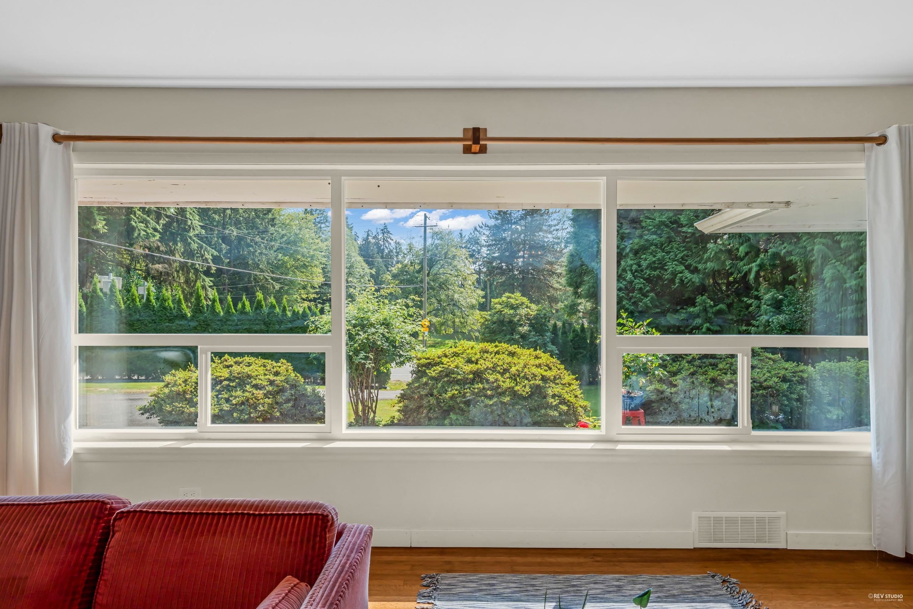 410 Hadden Drive, West Vancouver, BC