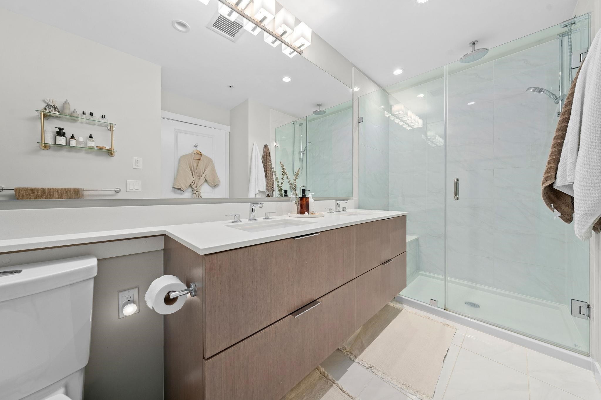 314-2663 Library Lane, North Vancouver, BC