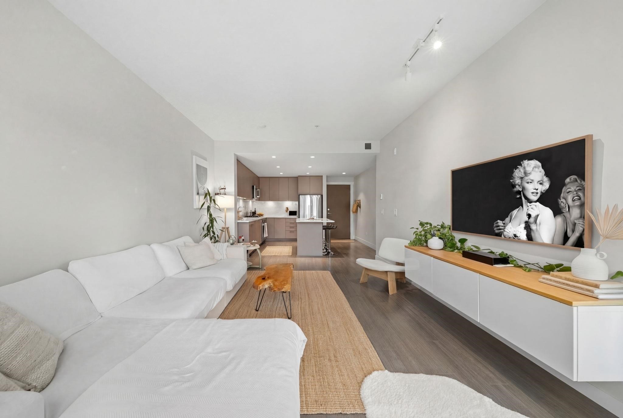 314-2663 Library Lane, North Vancouver, BC